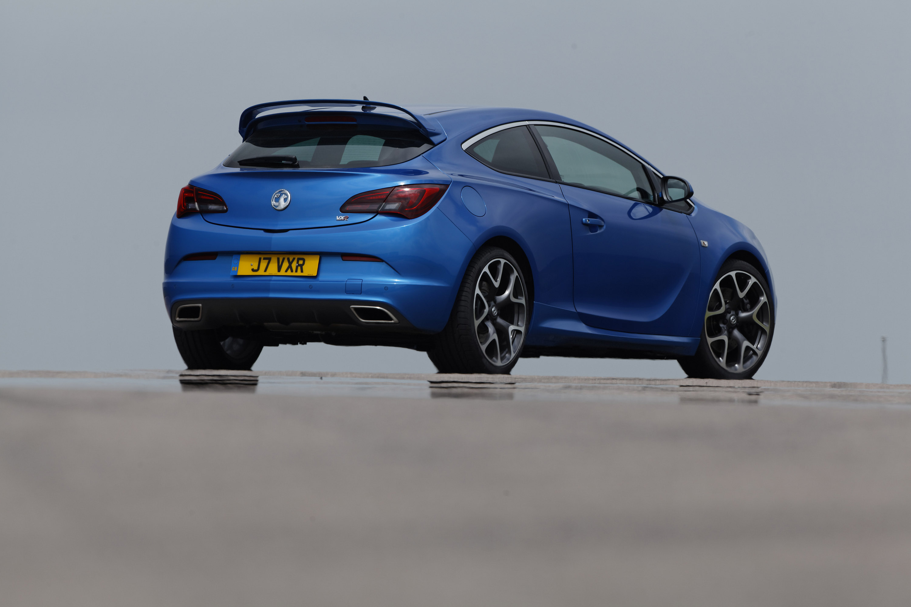 Vauxhall Astra OPC-VXR photo #79