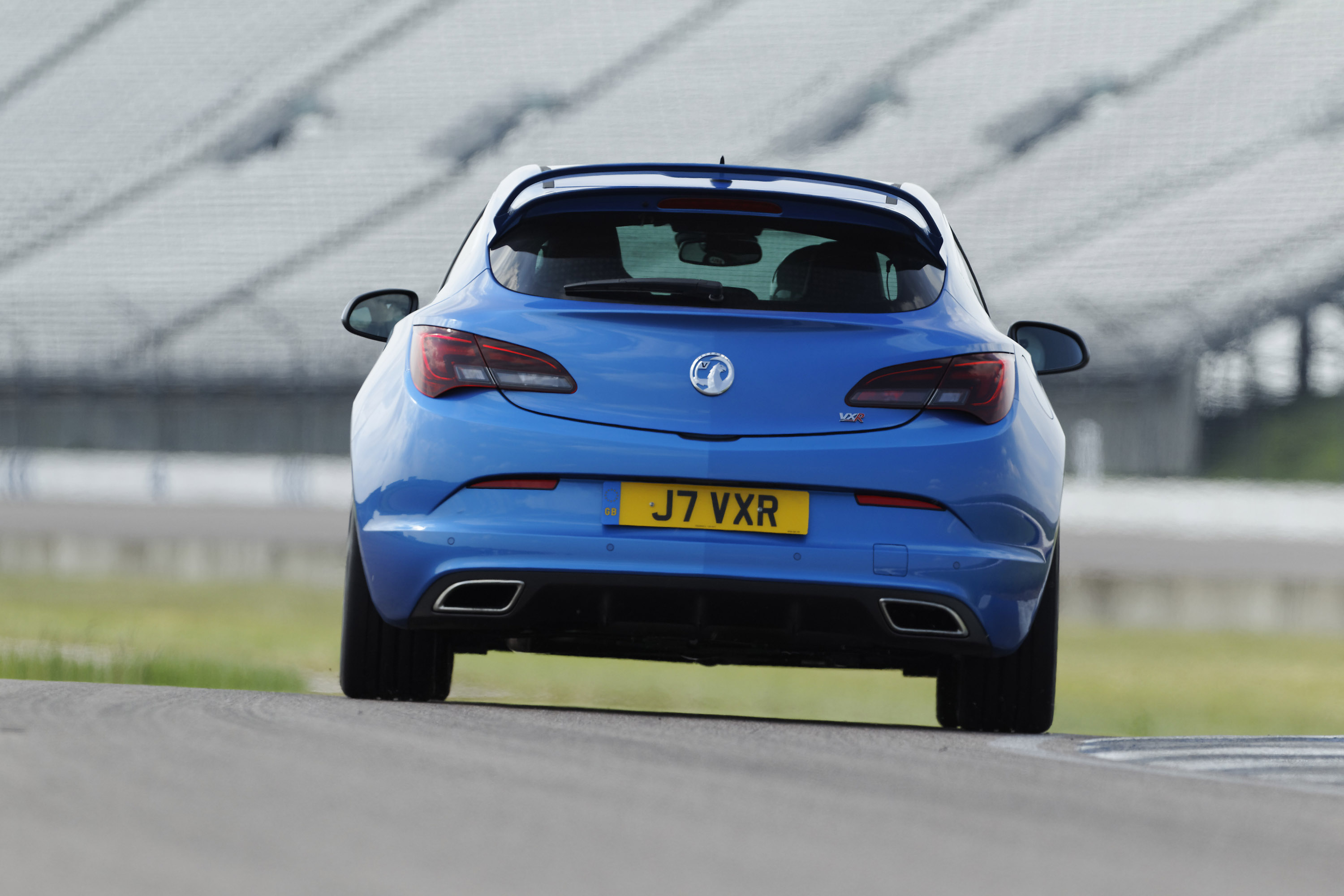 Vauxhall Astra OPC-VXR photo #86