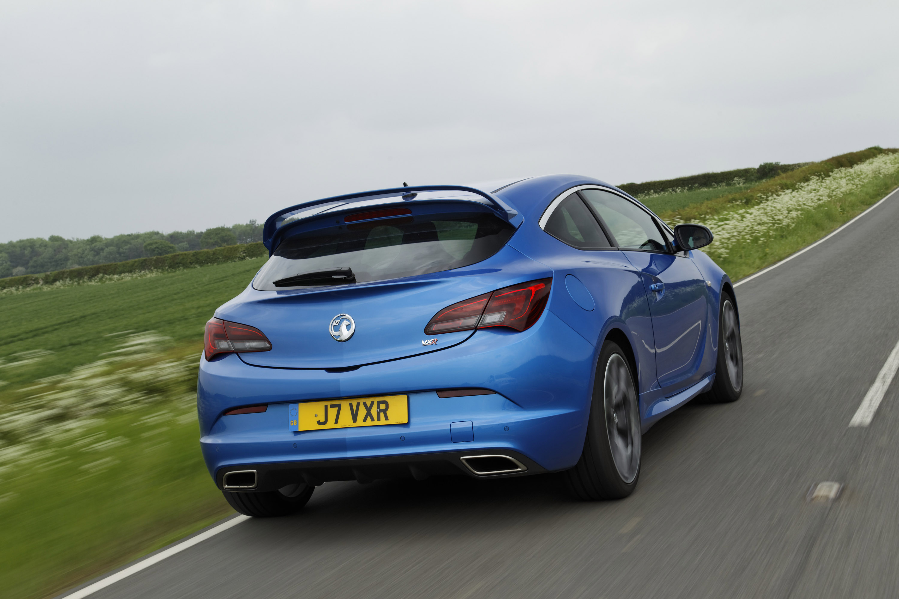 Vauxhall Astra OPC-VXR photo #97