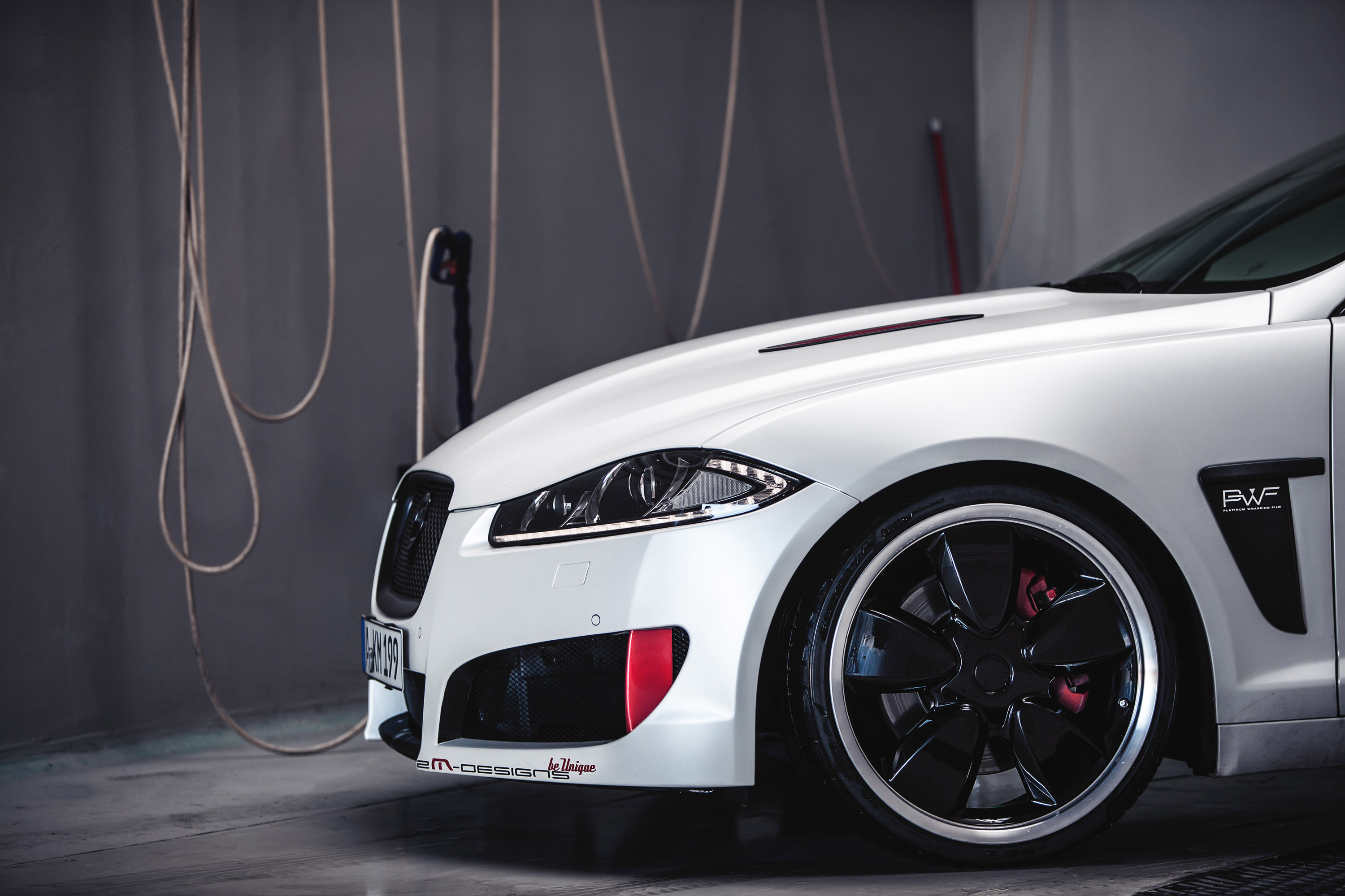 2M-Designs Jaguar XF photo #9