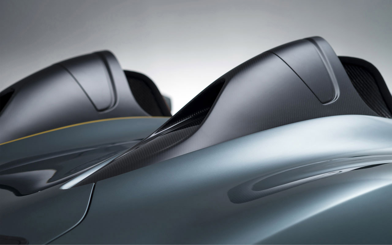 Aston Martin CC100 Speedster Concept photo #30