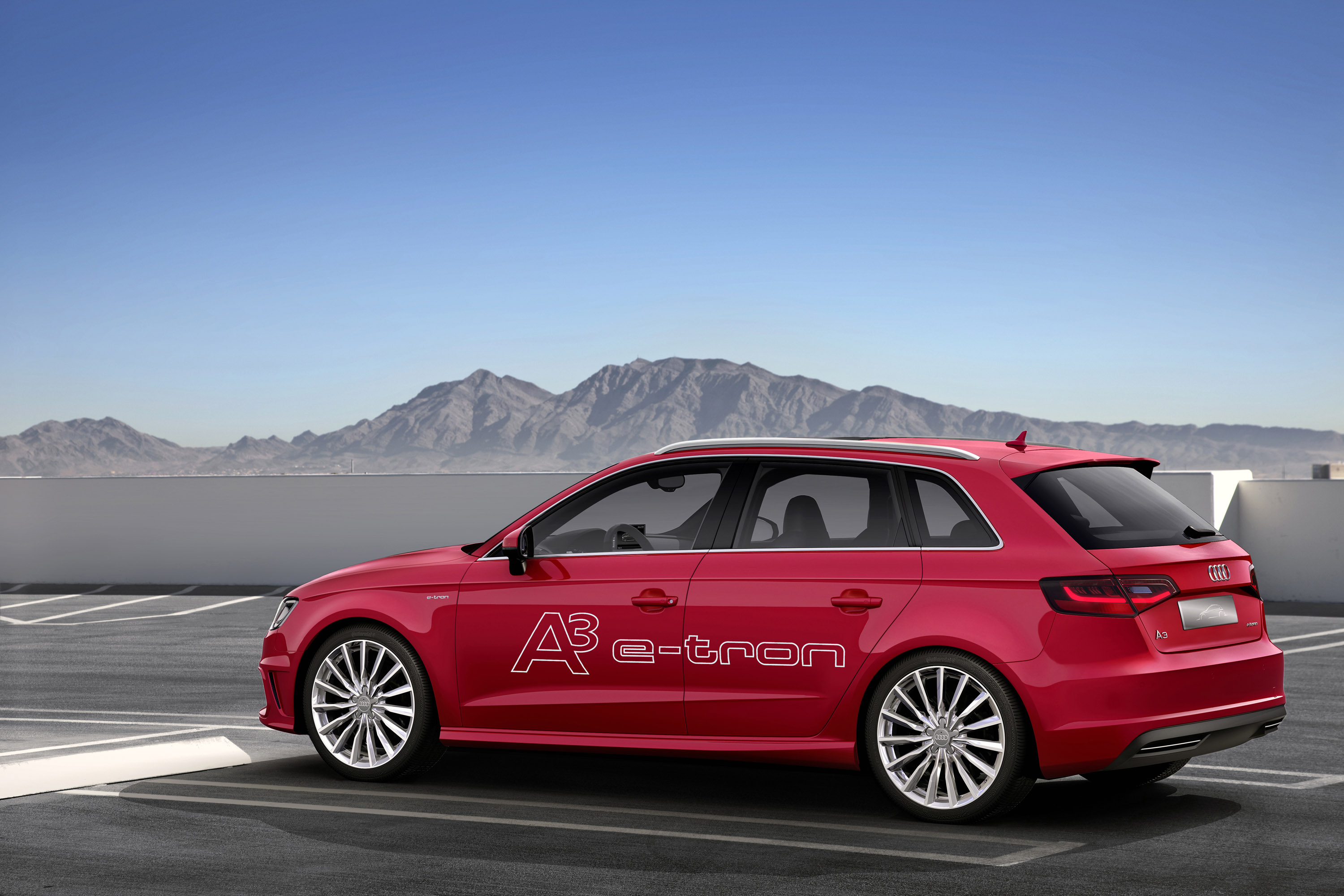 Audi A3 Sportback e-tron photo #18