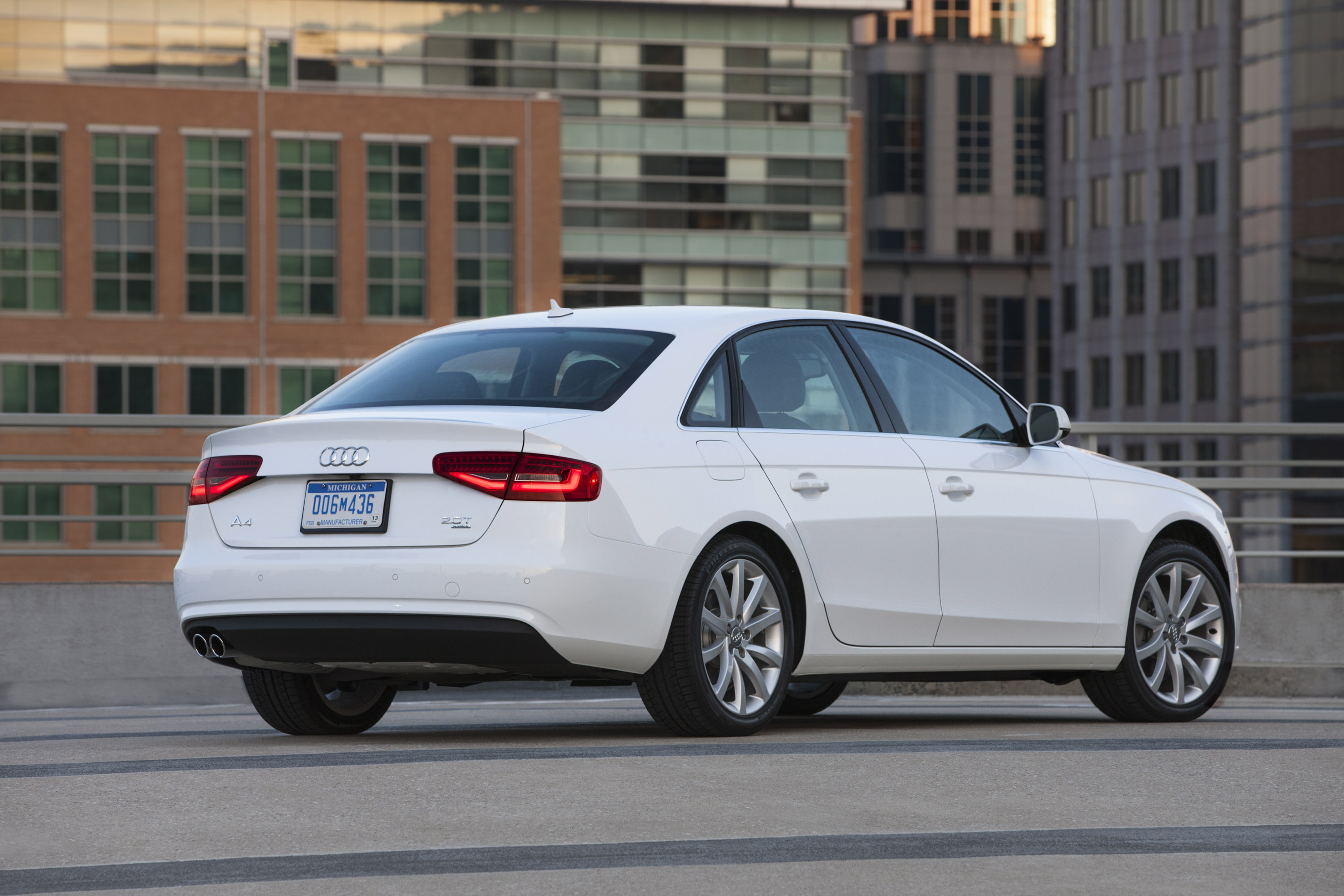 Audi A4-S4-Allroad photo #16