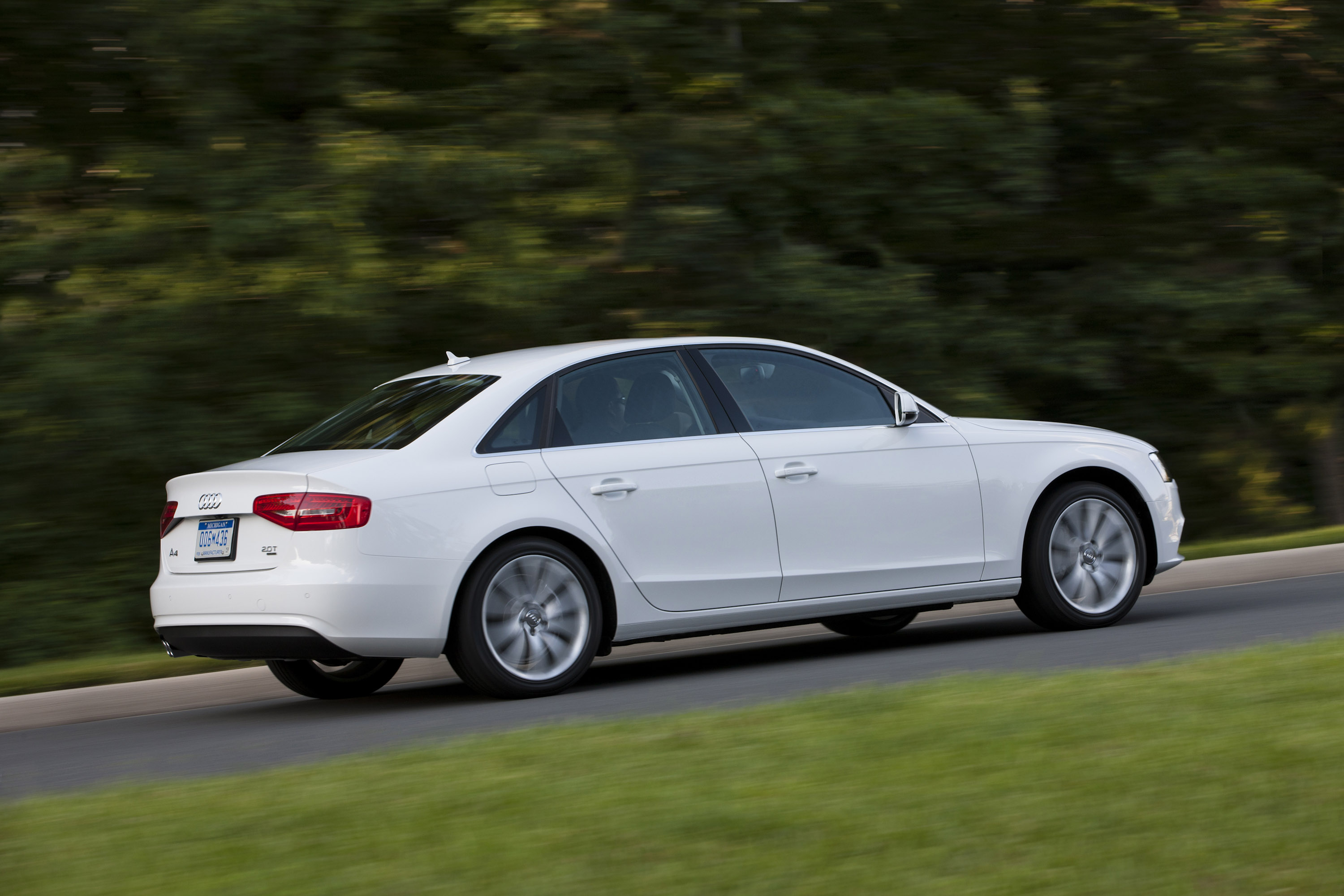 Audi A4-S4-Allroad photo #22