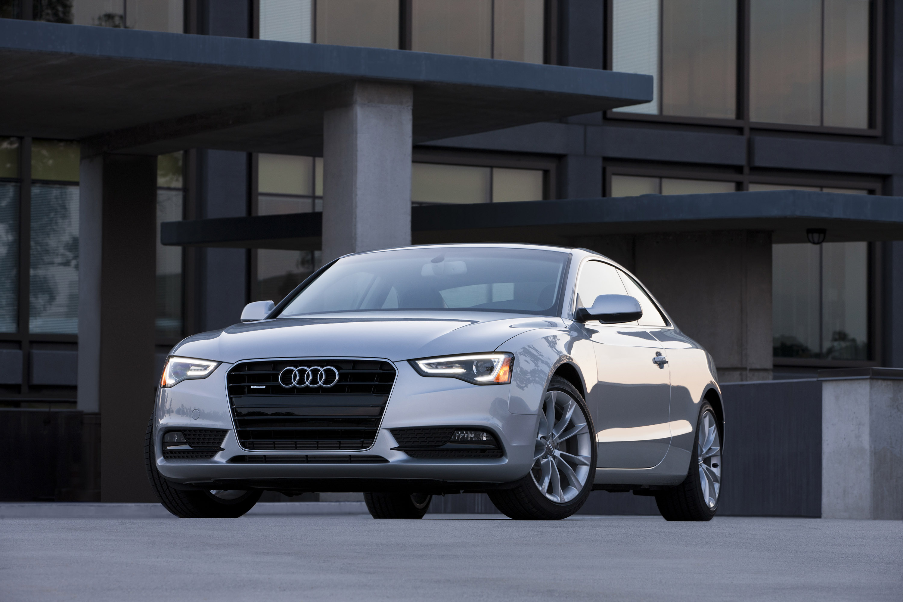 Audi A5-S5 photo #2