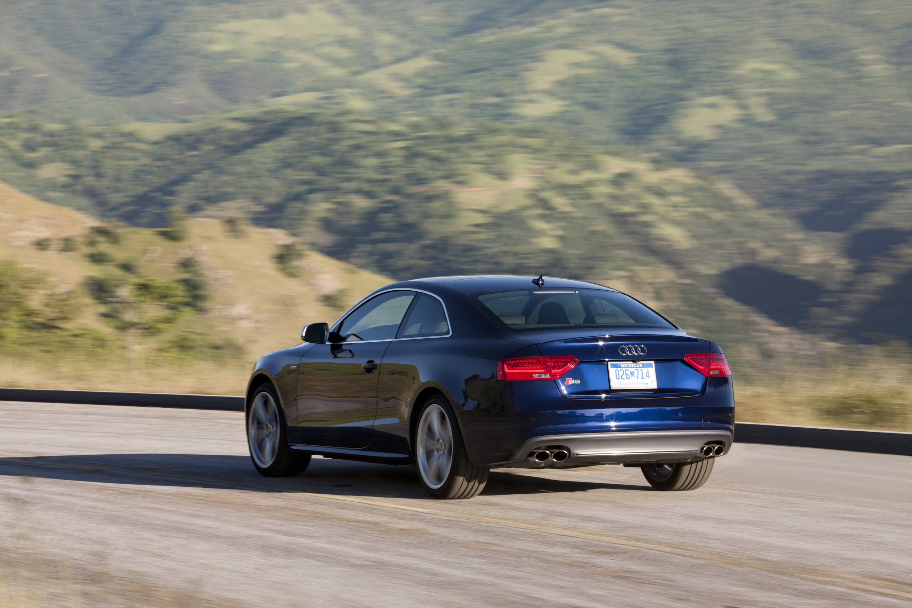 Audi A5-S5 photo #18