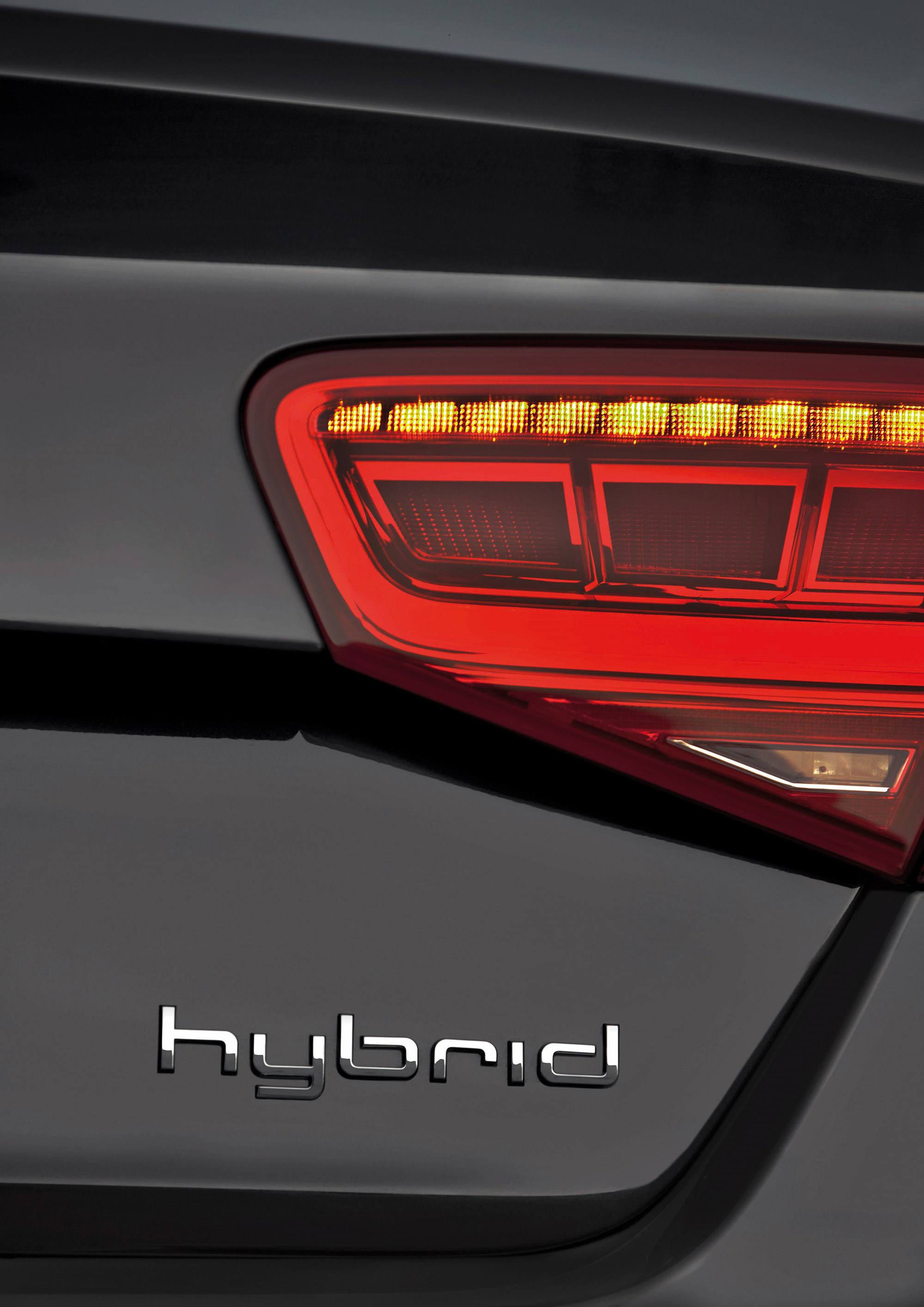 Audi A8L Hybrid photo #4