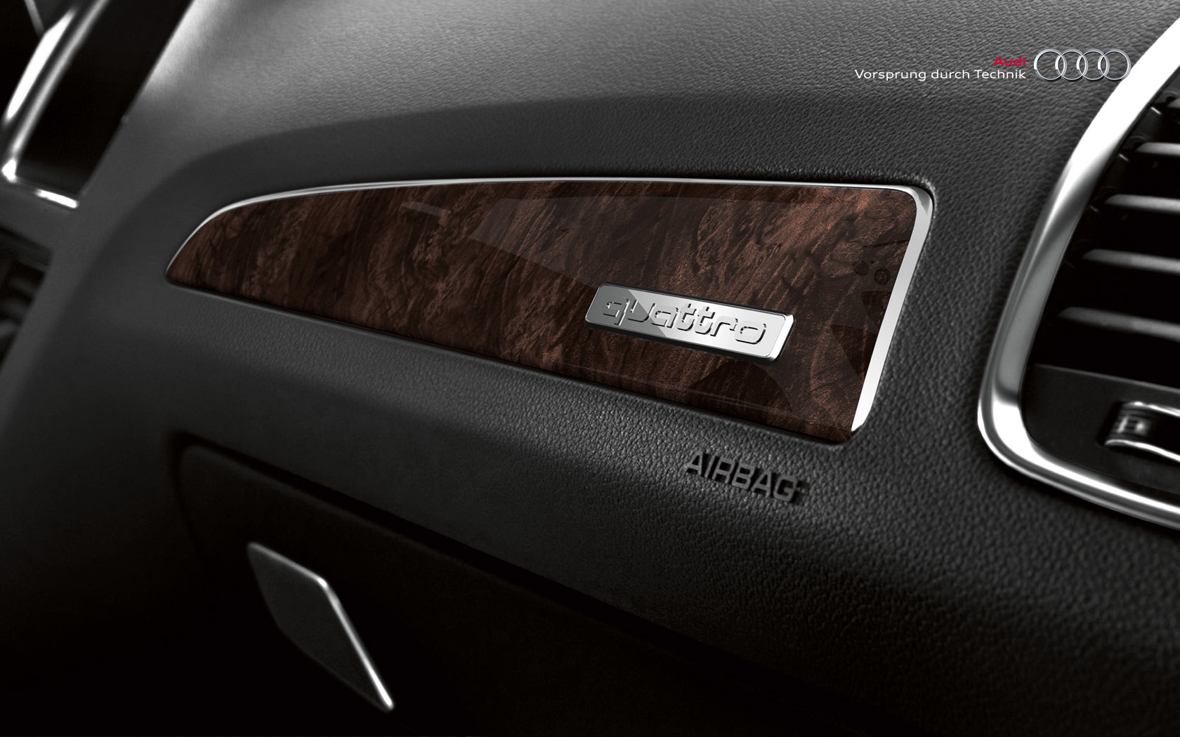 Audi Q5 photo #24