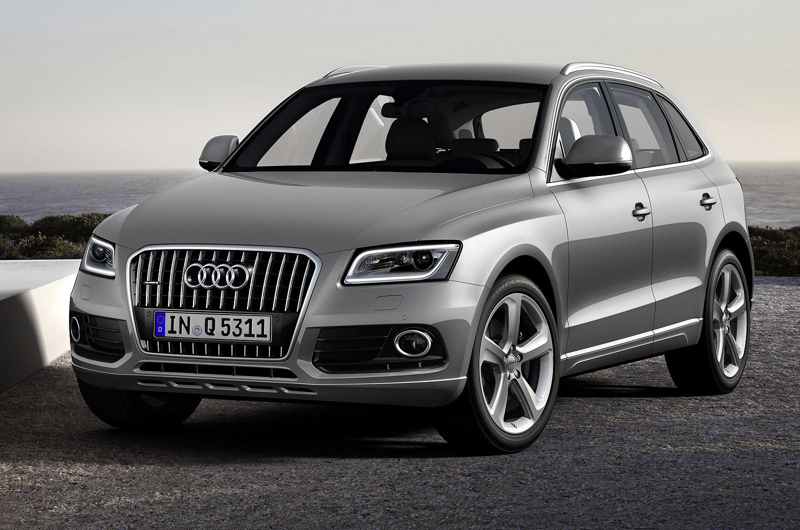 Audi Q5 photo #32