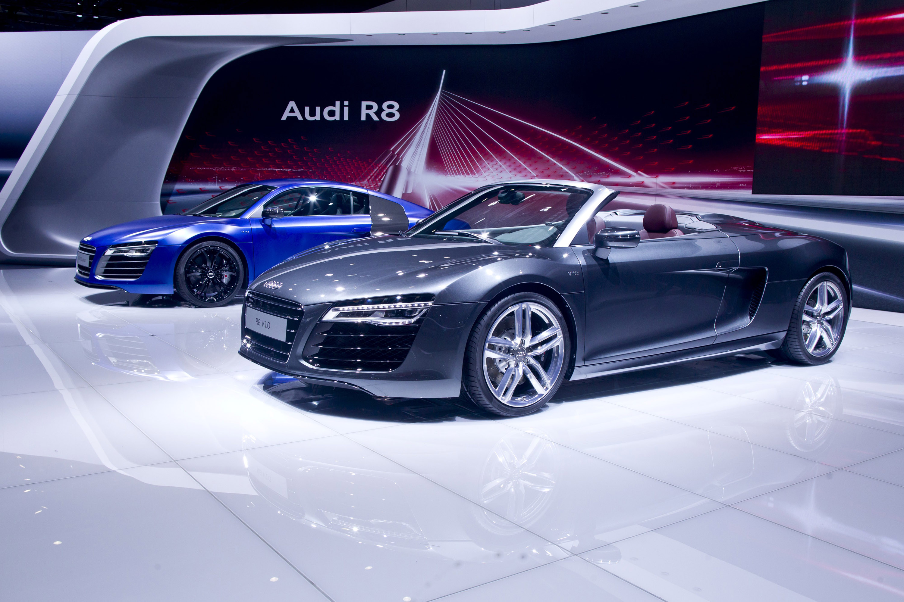 Audi R8 photo #28