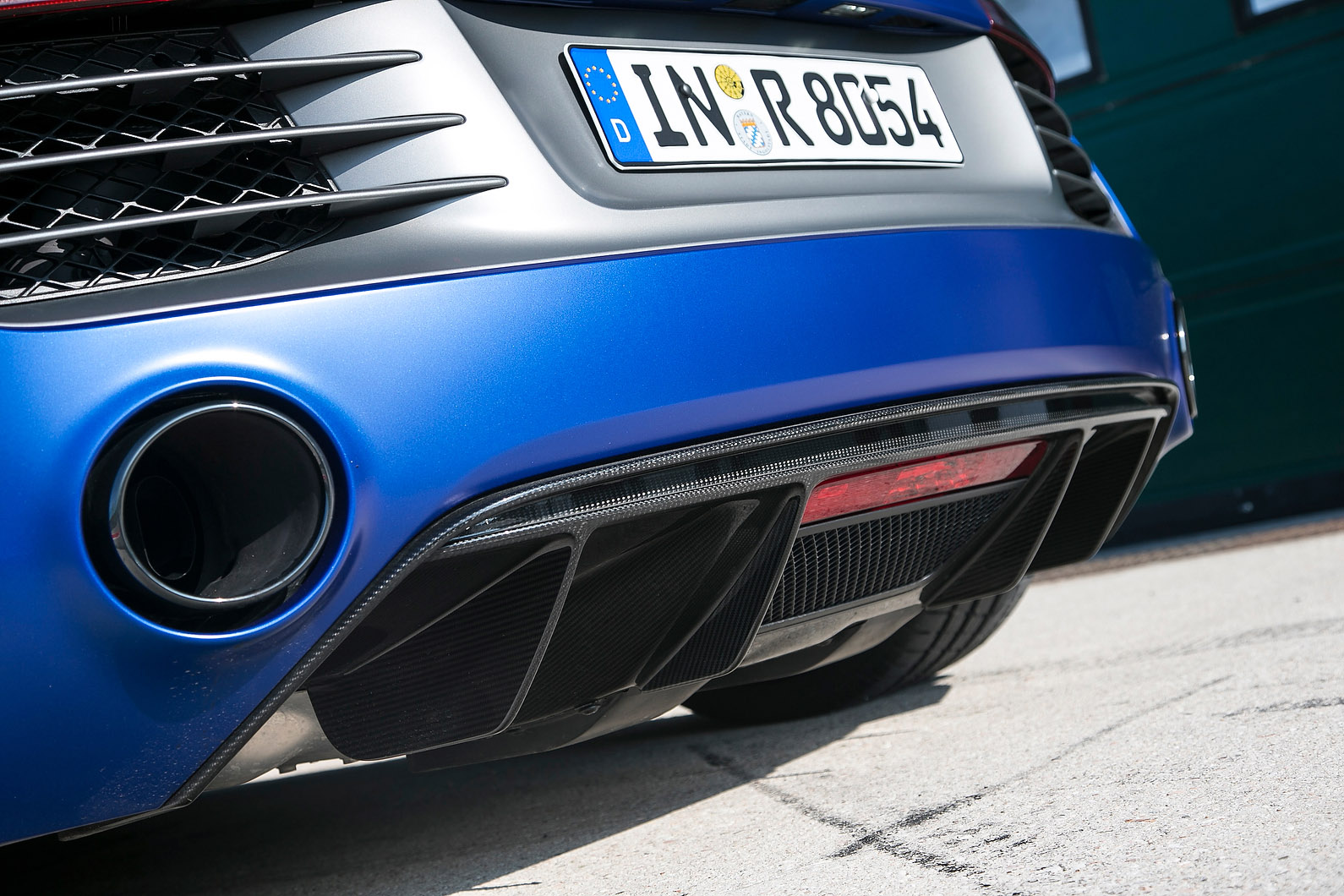 Audi R8 photo #47