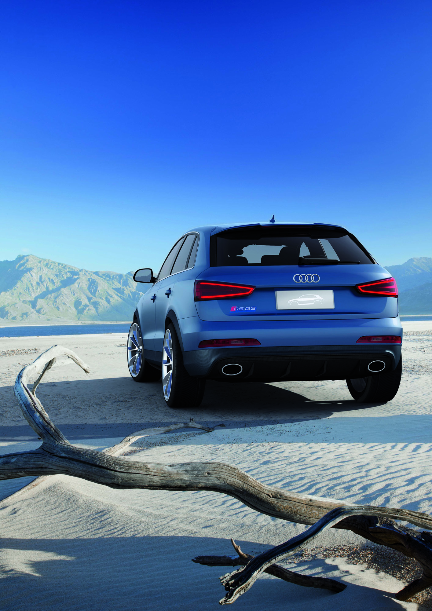 Audi RS Q3 Concept photo #17