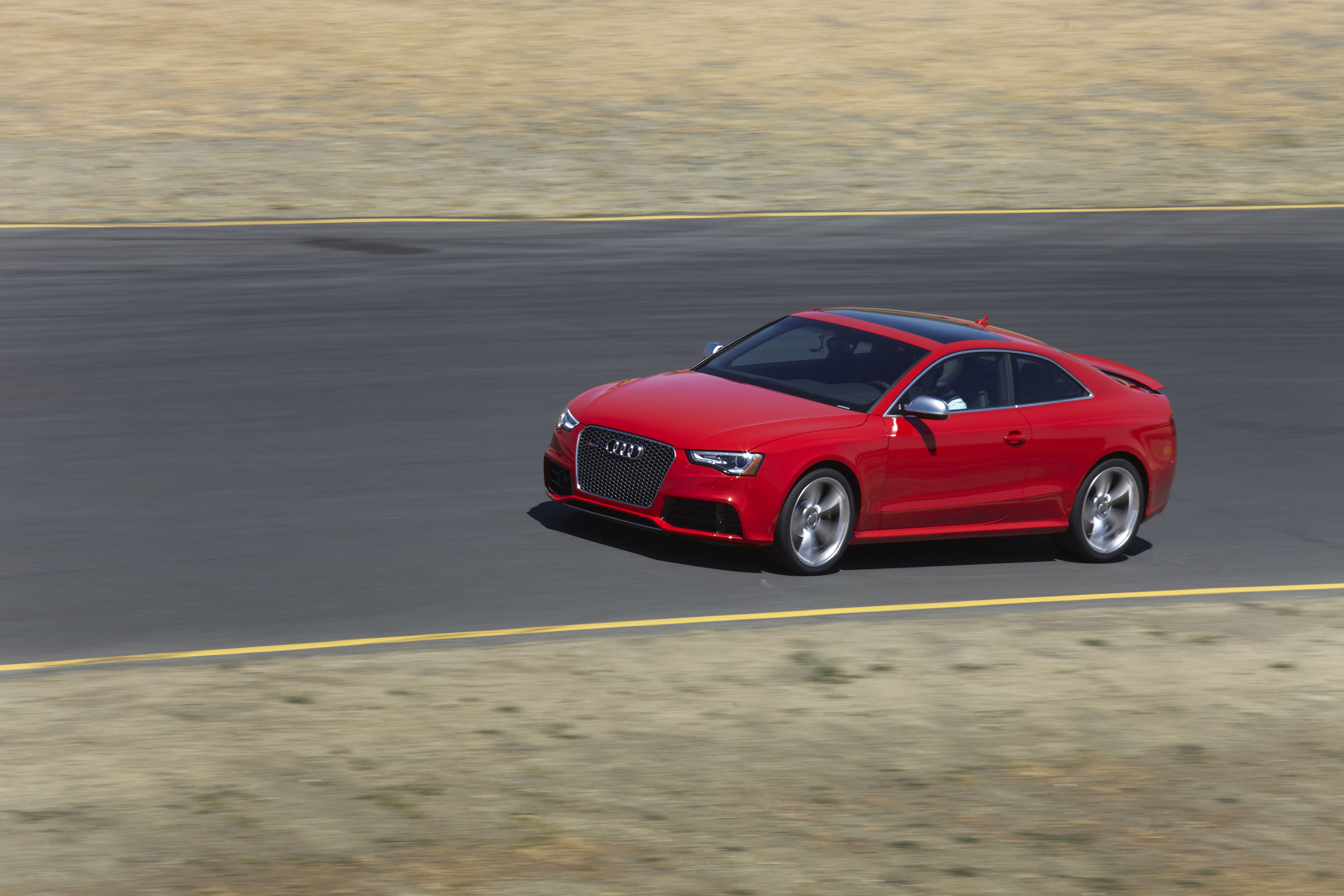 Audi RS5 photo #41