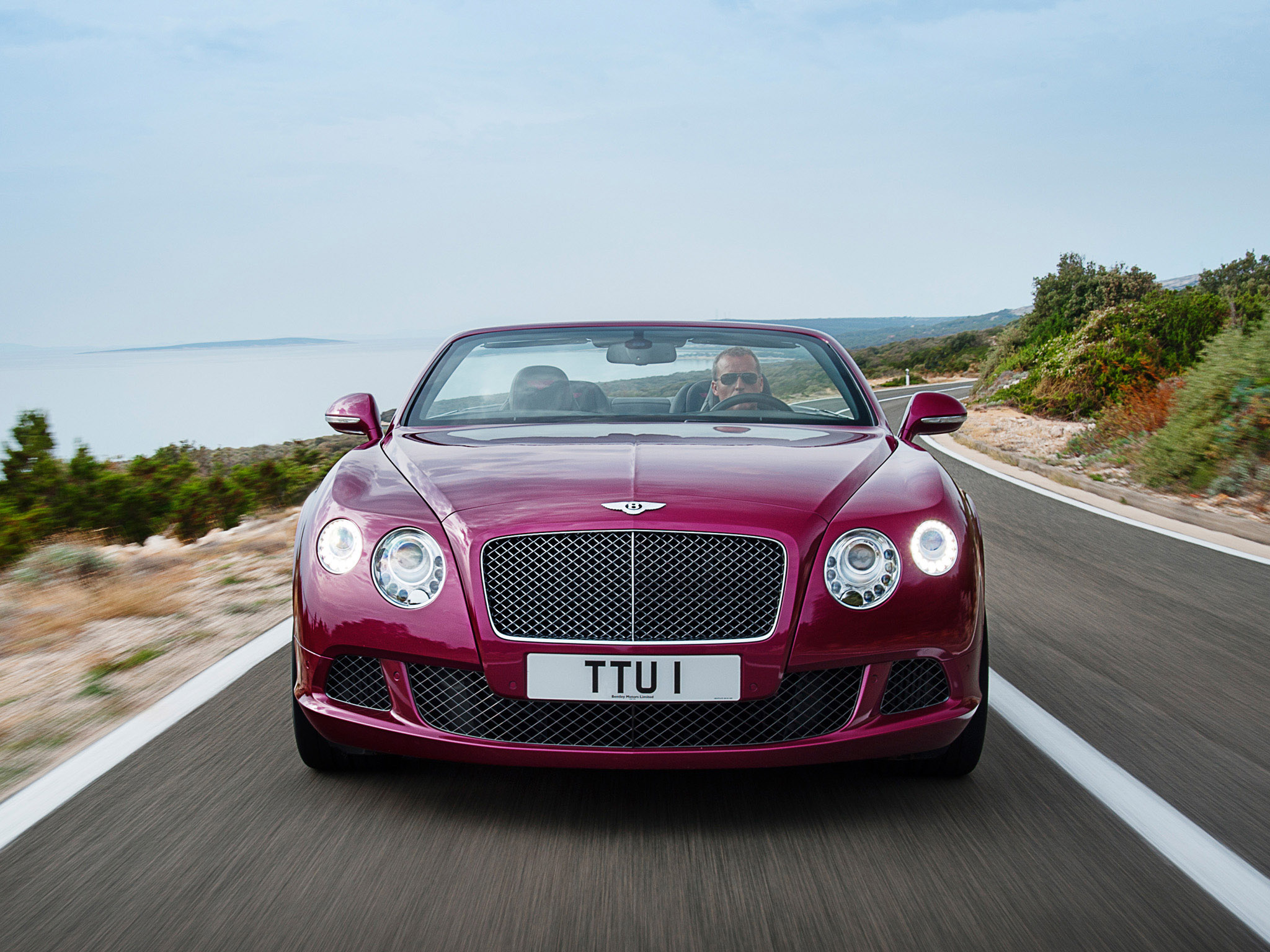 Bentley Continental GT Speed Convertible photo #2