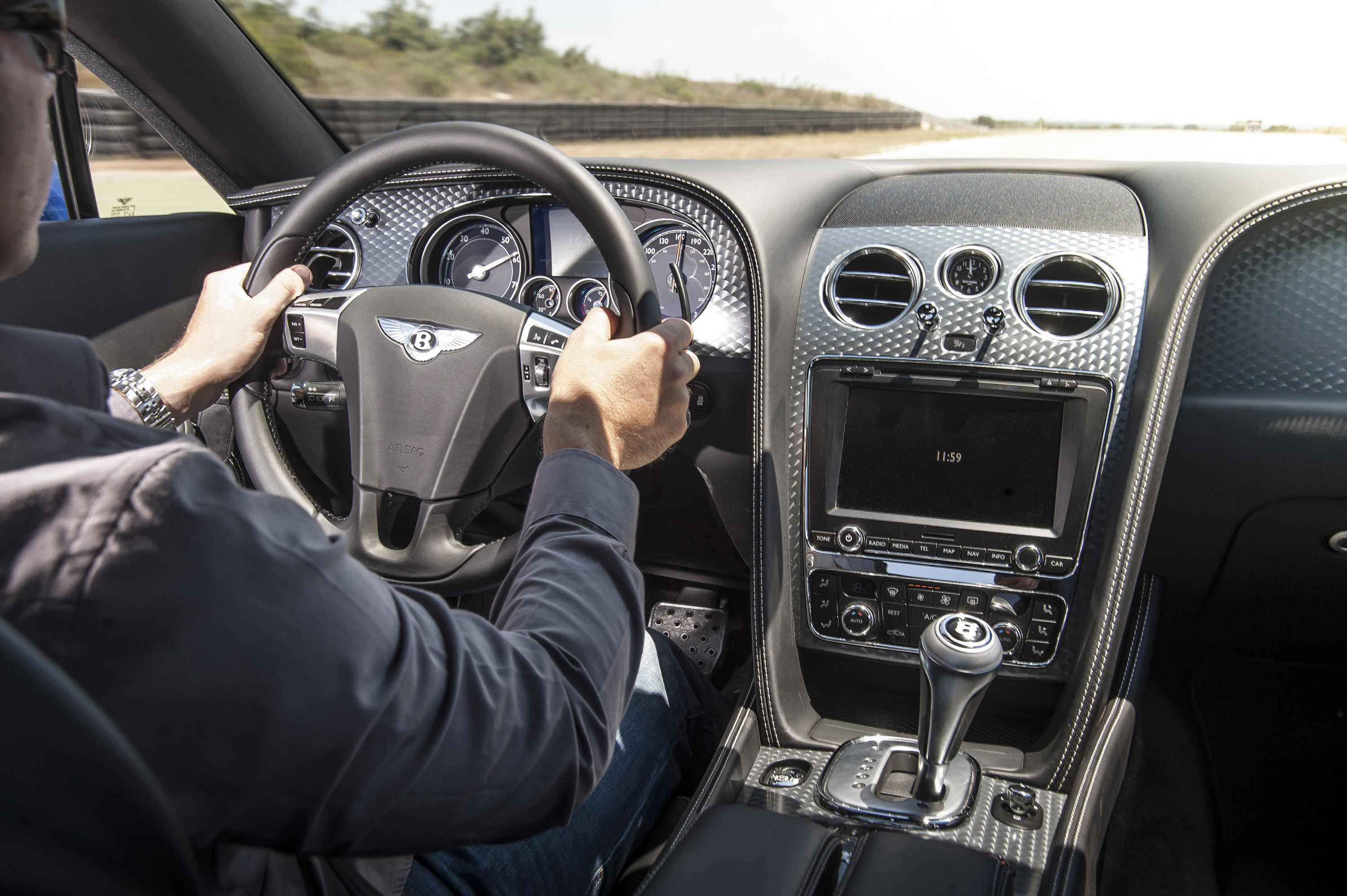 Bentley Continental GT Speed photo #17