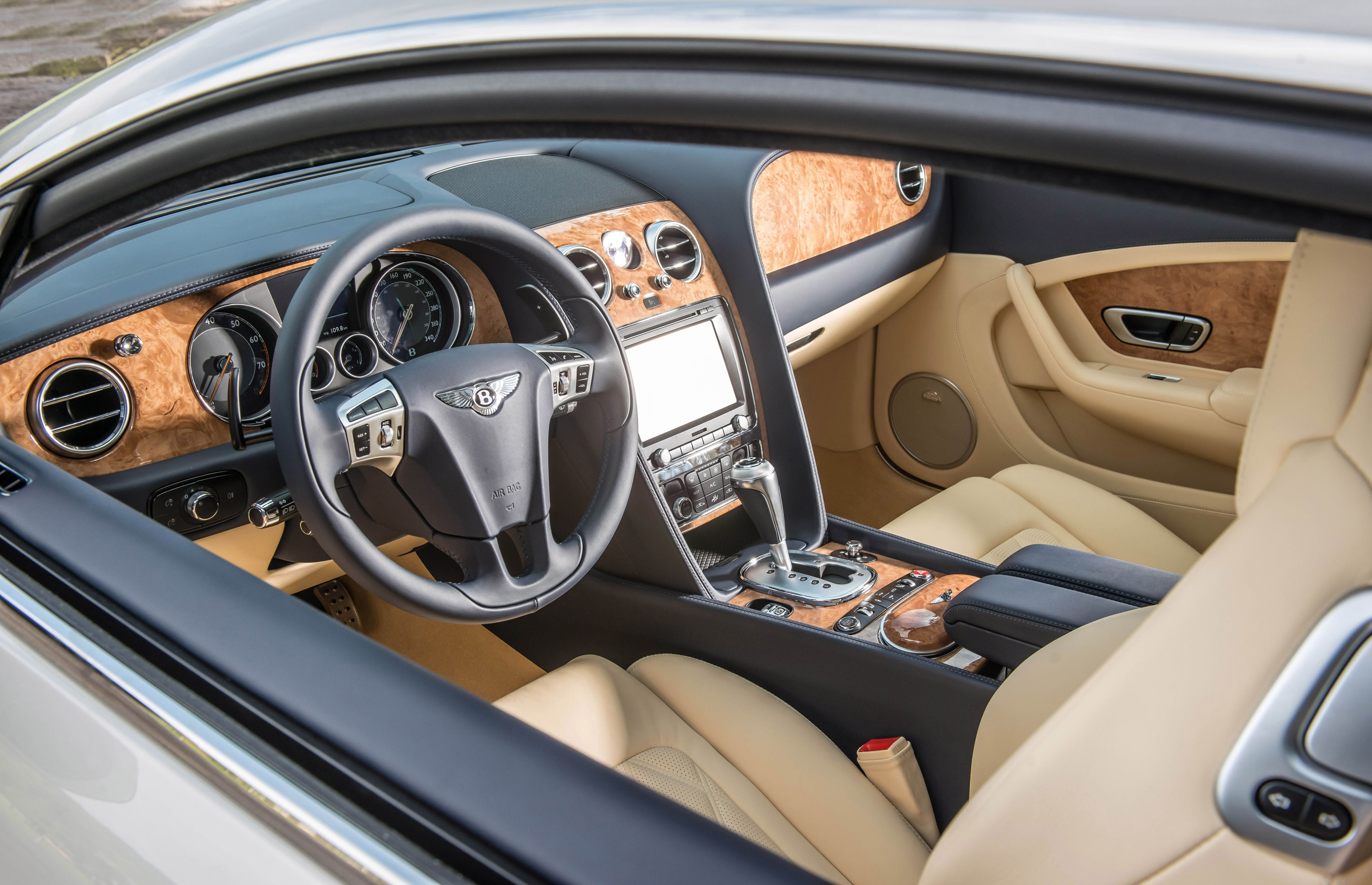 Bentley Continental GT Speed photo #18