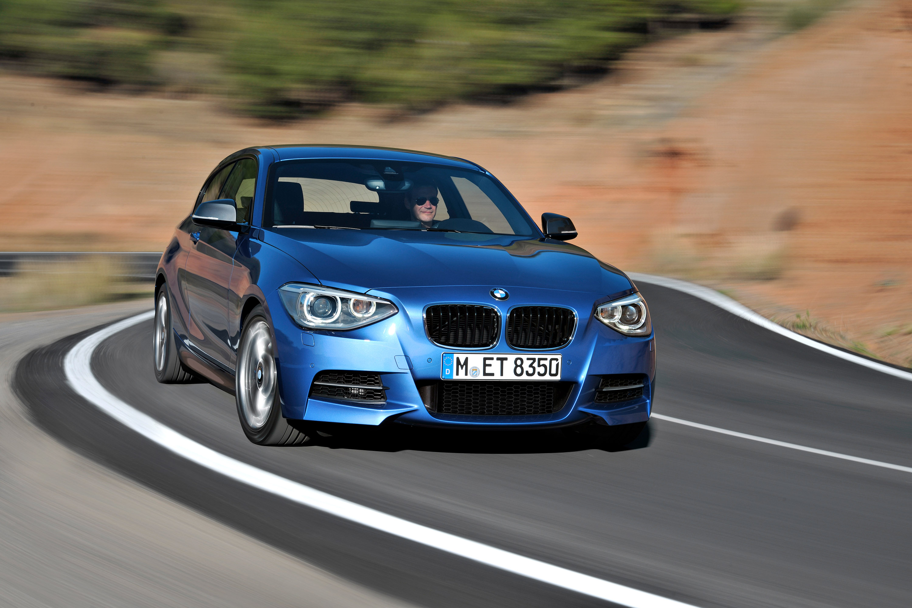 BMW 1-Series 3-Door photo #15