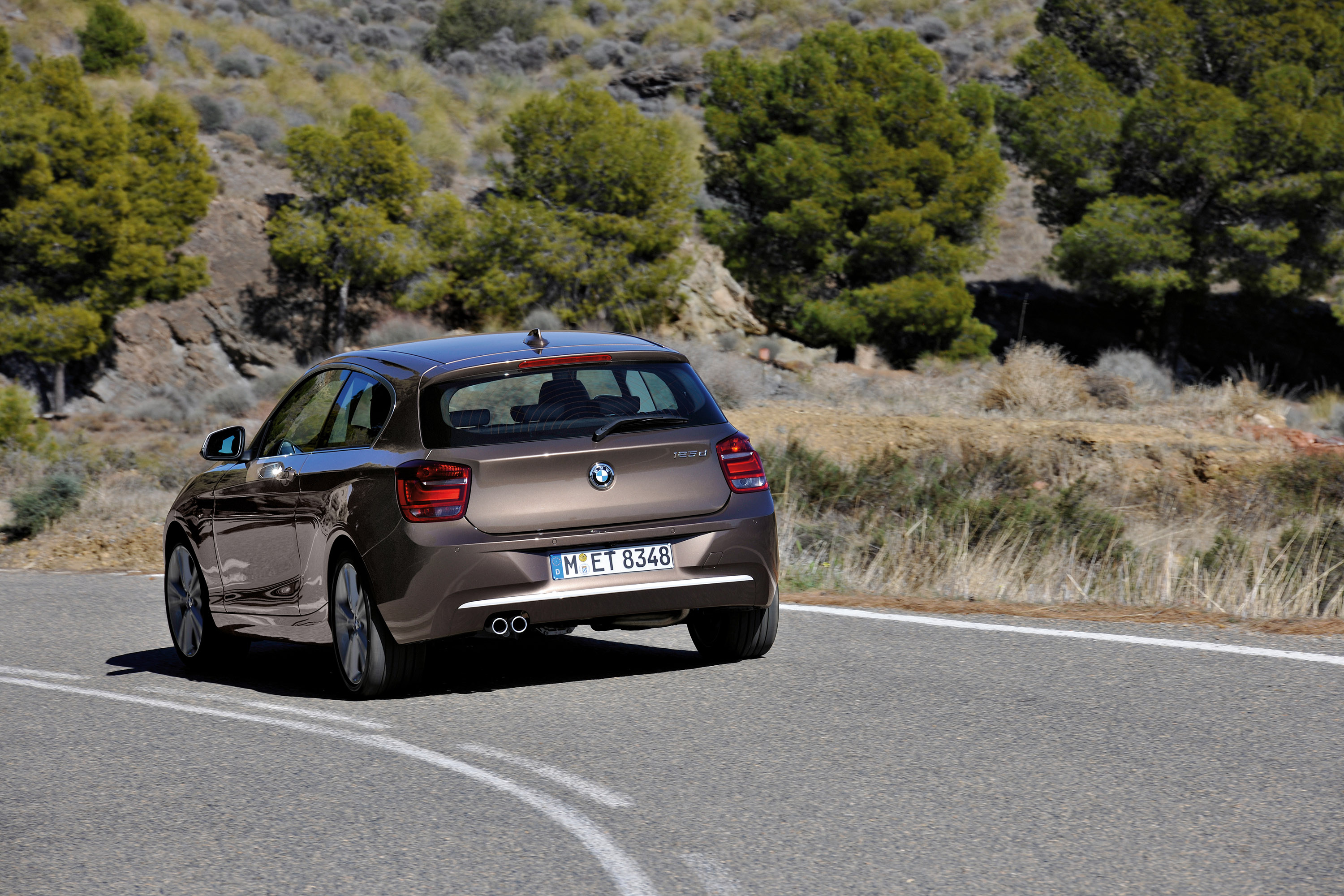 BMW 1-Series 3-Door photo #45