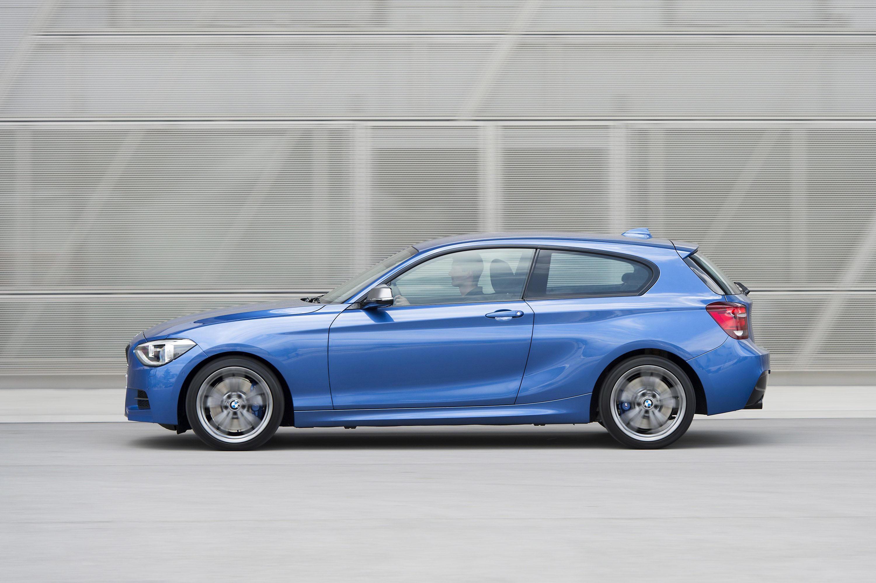 BMW 1-Series 3-Door photo #48