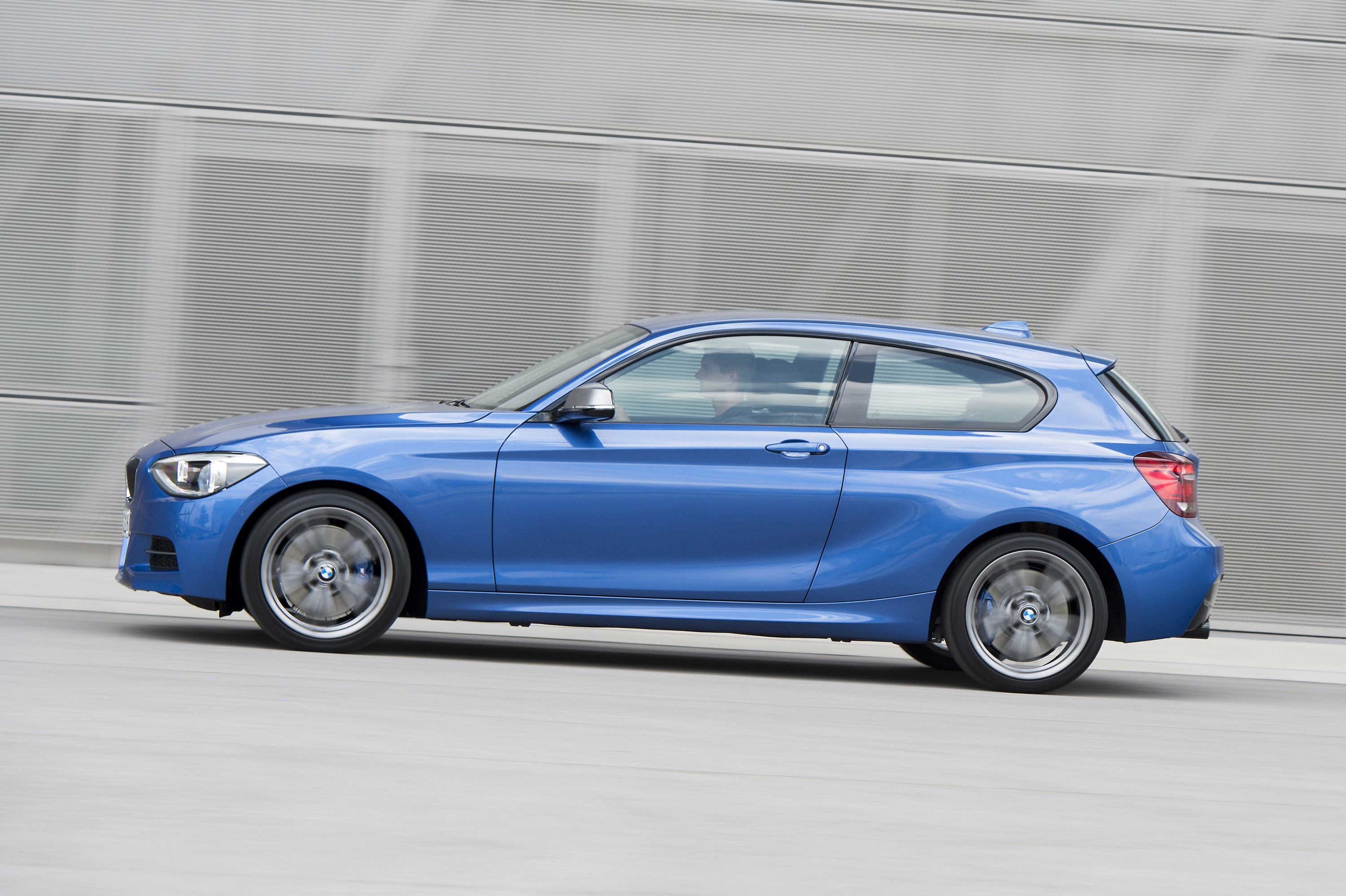 BMW 1-Series 3-Door photo #49