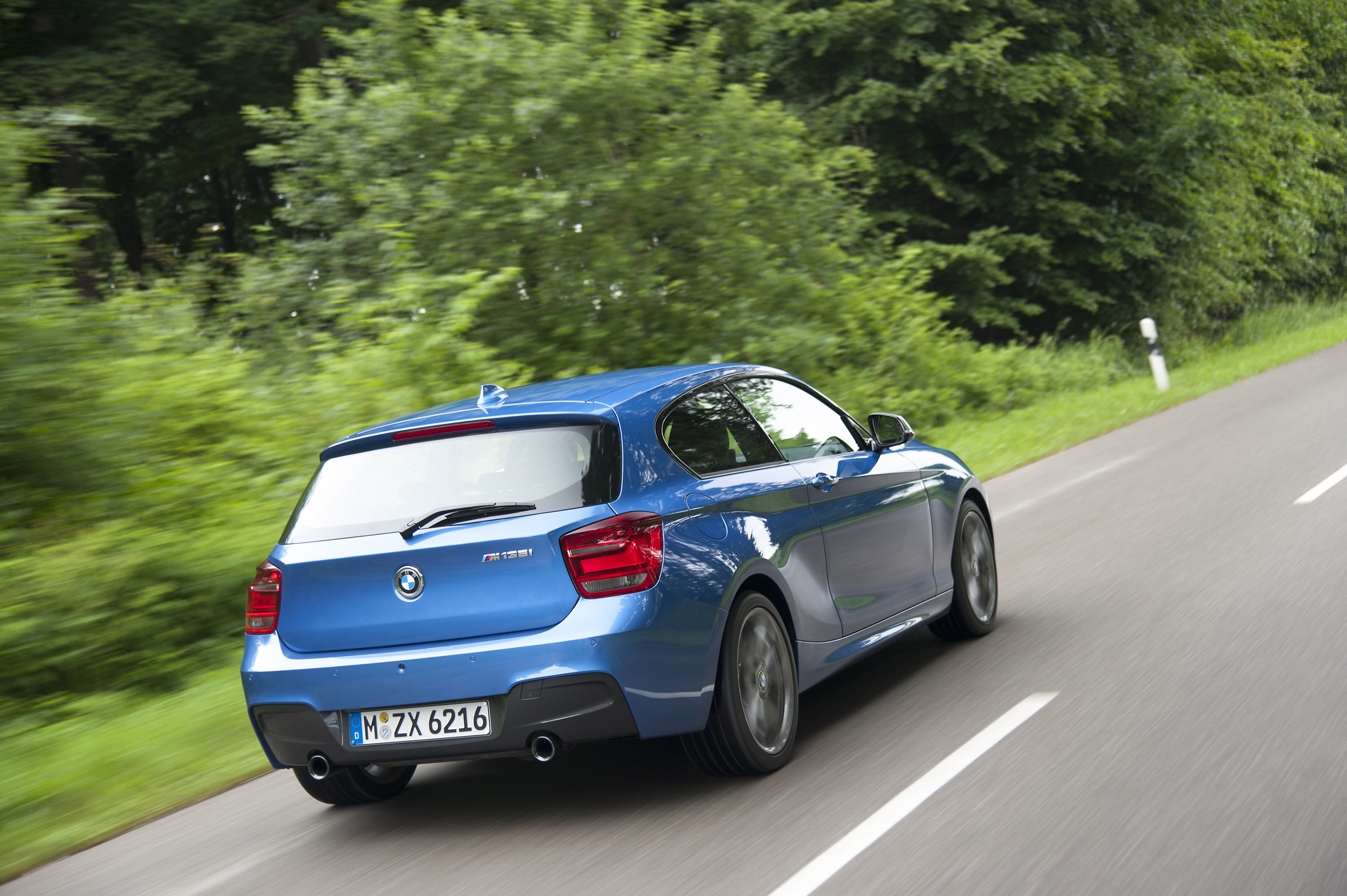 BMW 1-Series 3-Door photo #61