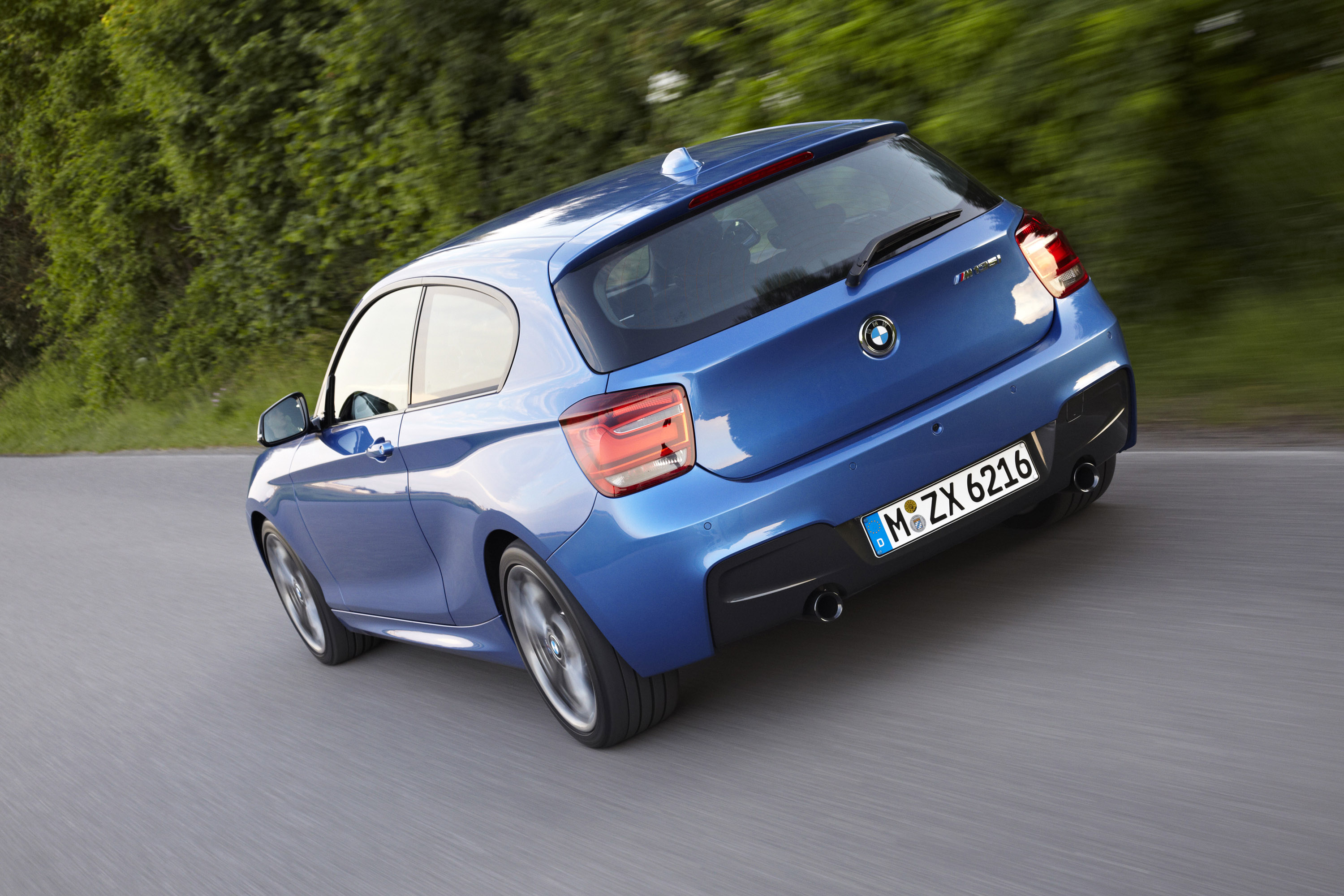 BMW 1-Series 3-Door photo #79