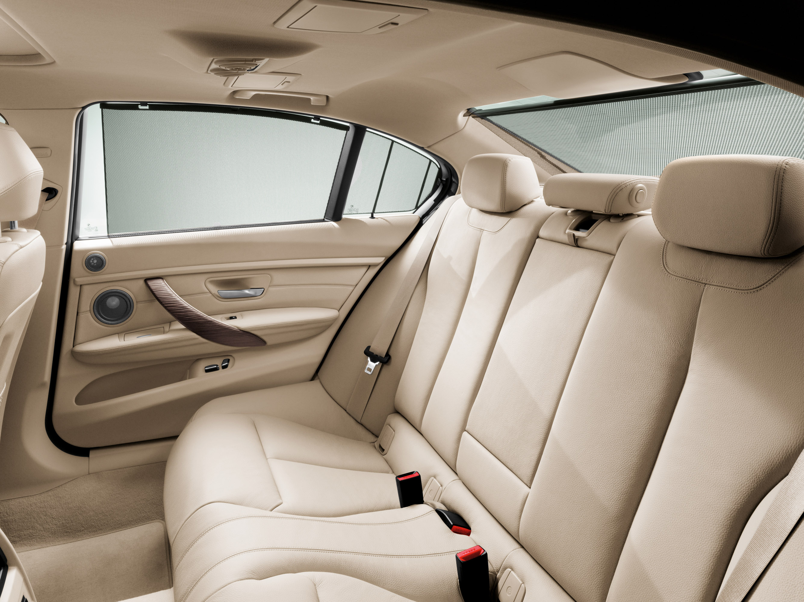 BMW 3 Series Li photo #21