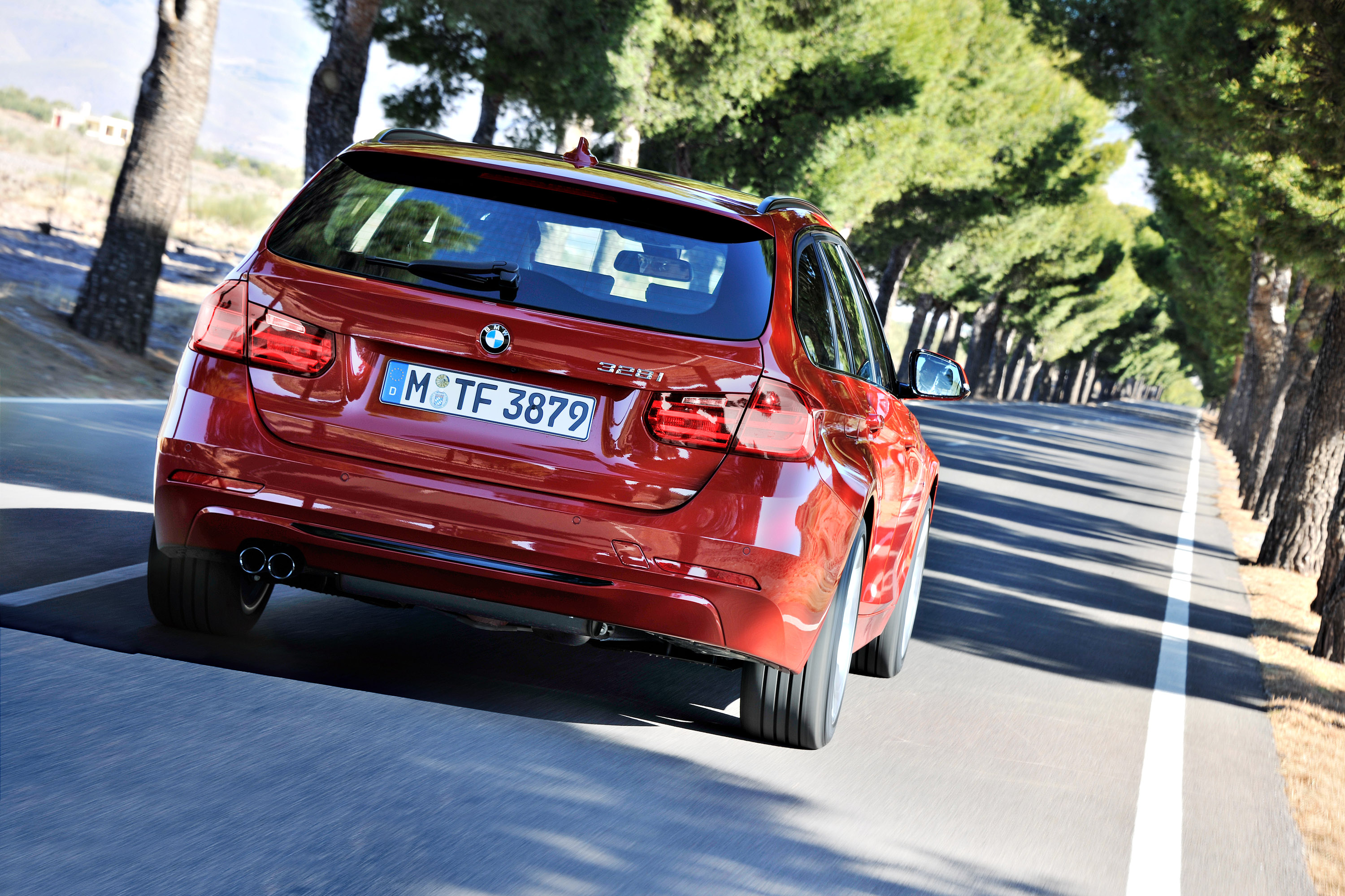 BMW 3-Series Touring photo #60