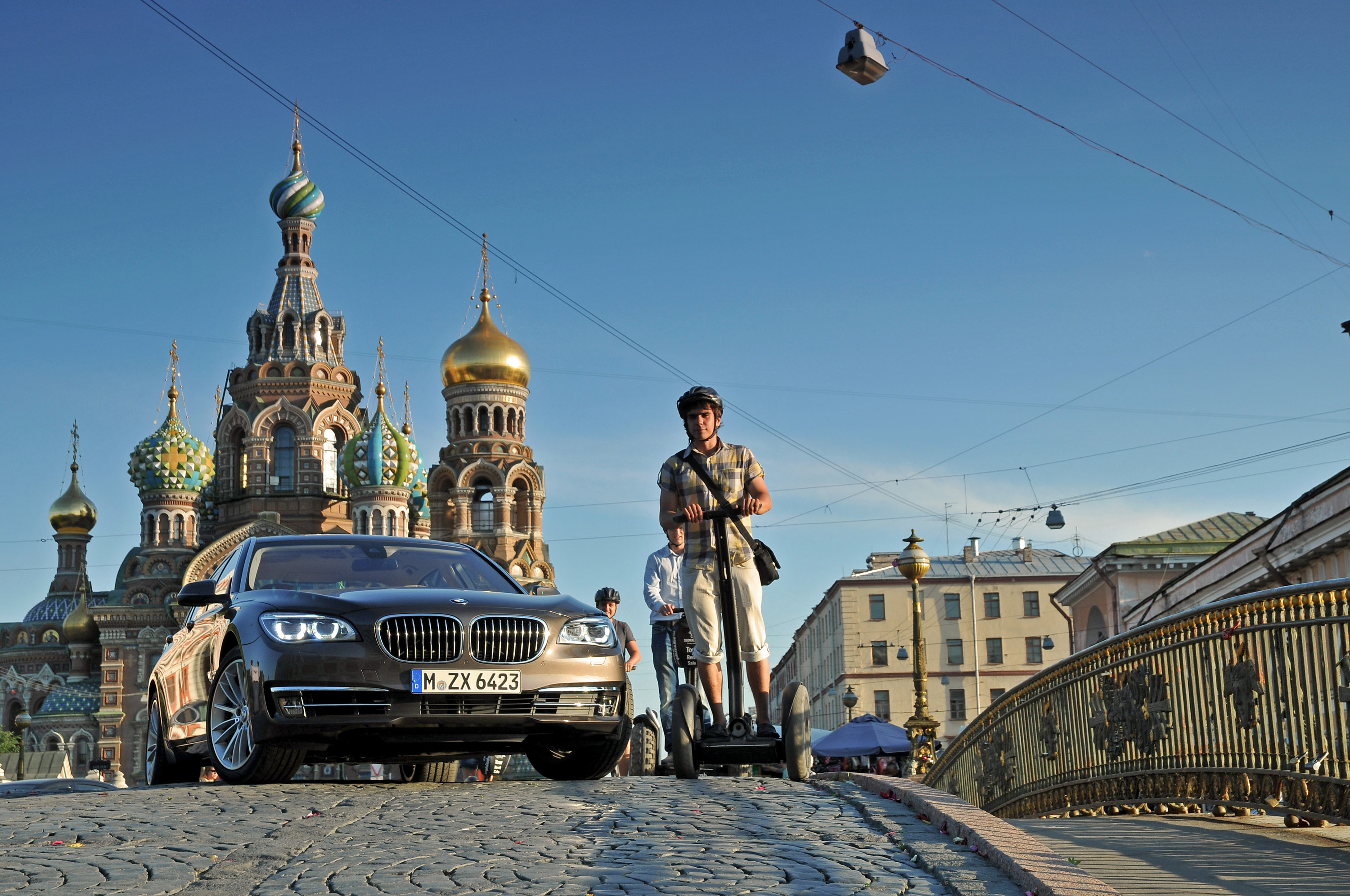 BMW 7-Series photo #19