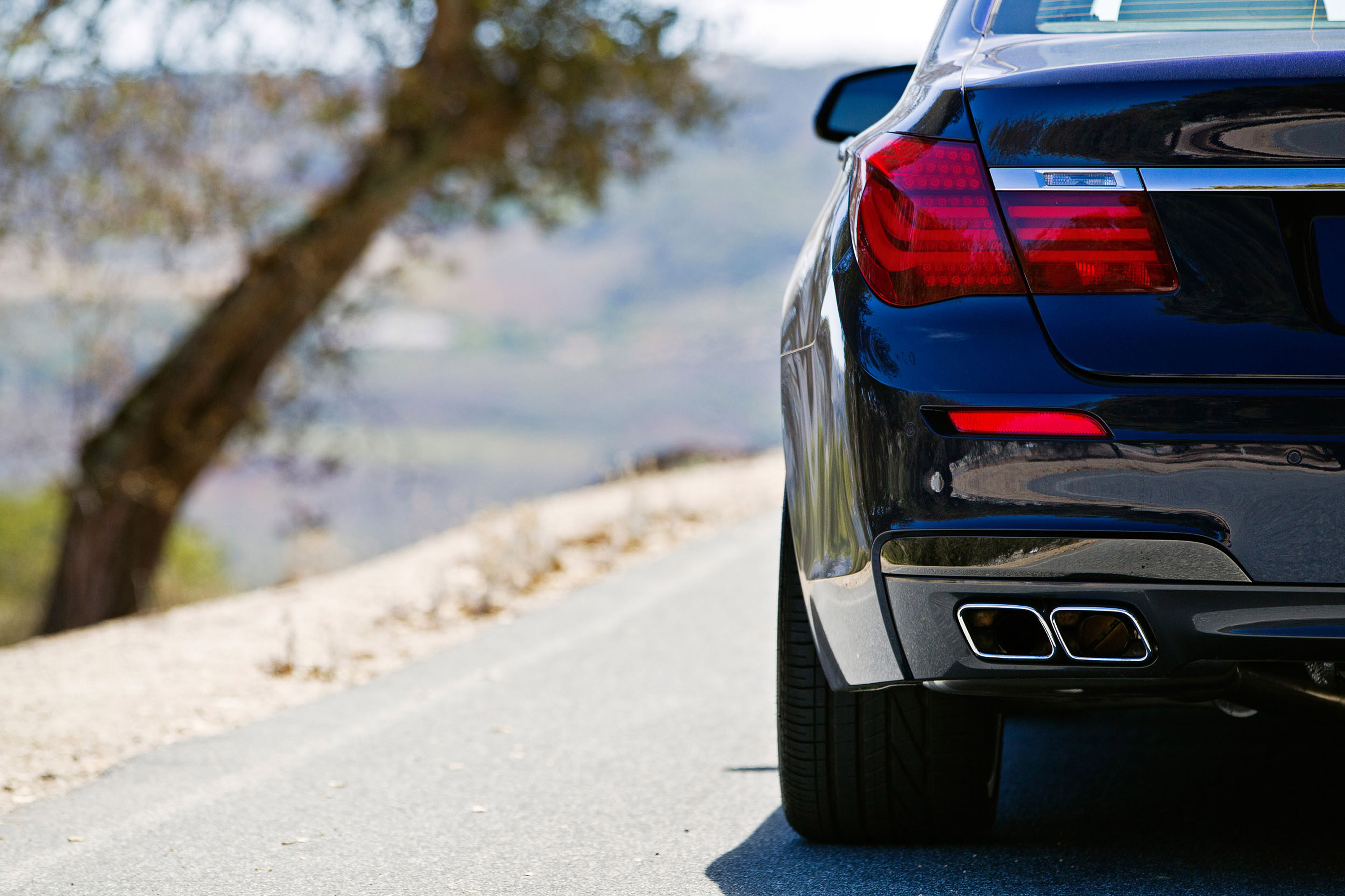 BMW 7-Series photo #51