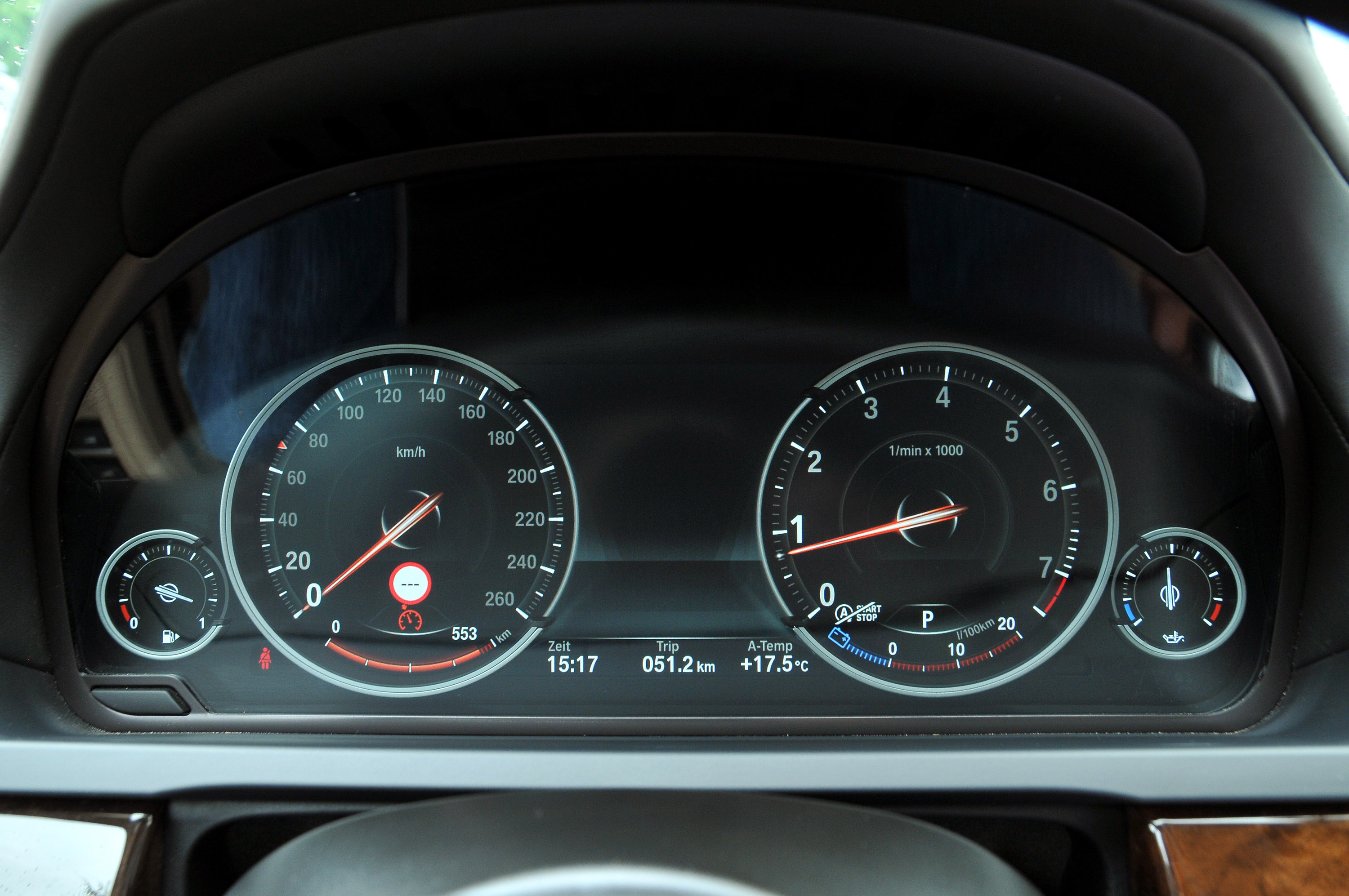 BMW 7-Series photo #60