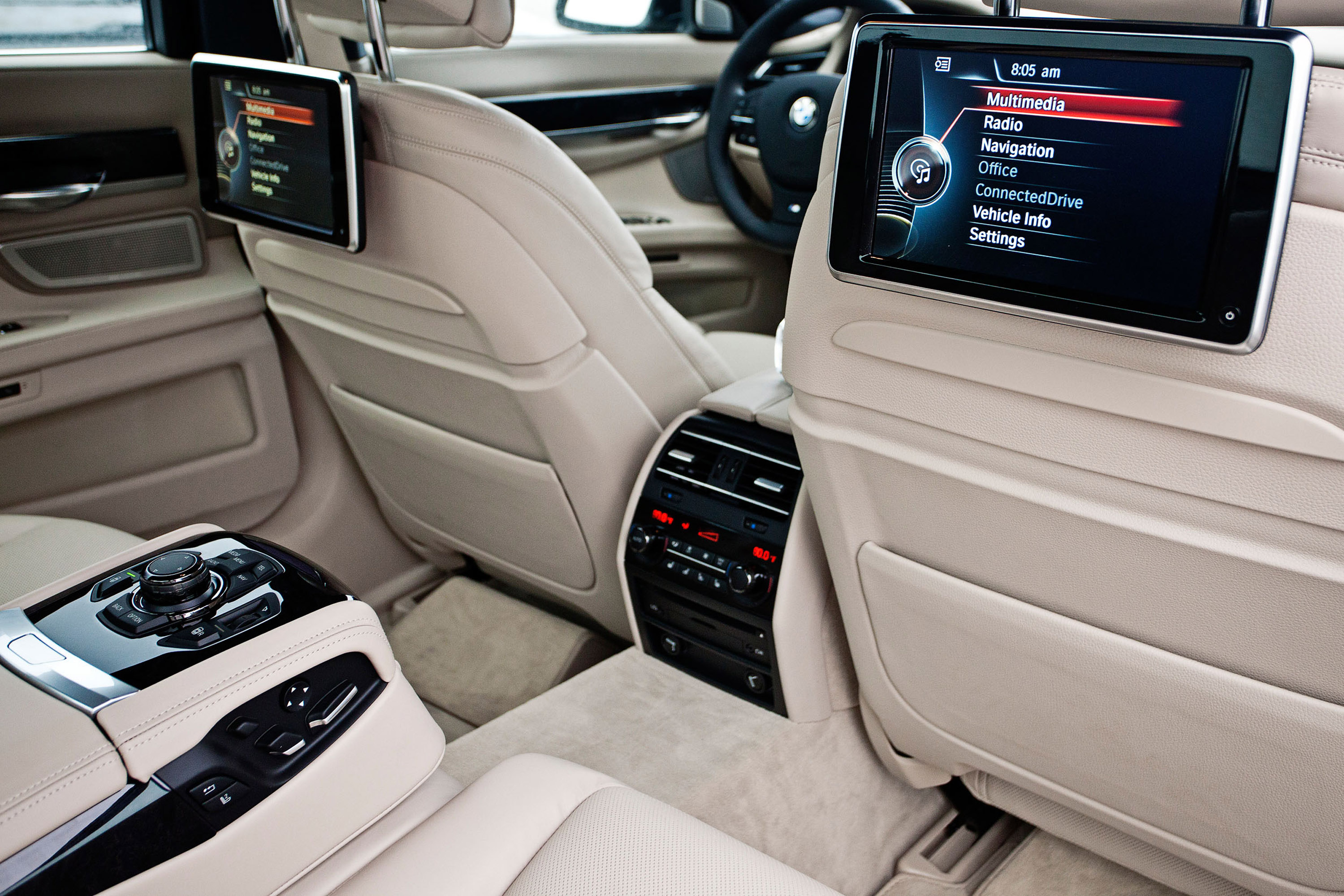 BMW 7-Series photo #75