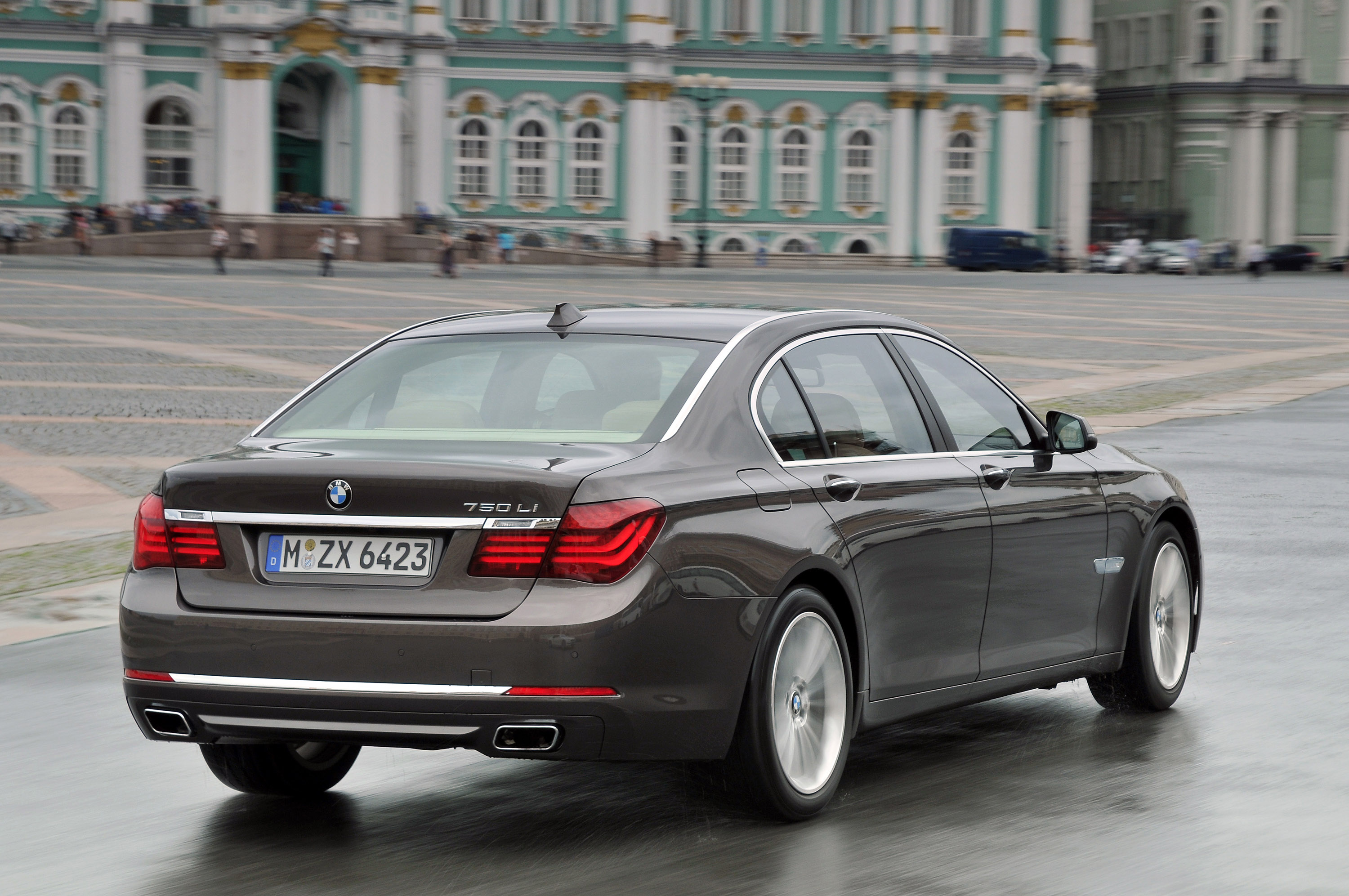 BMW 7-Series photo #91