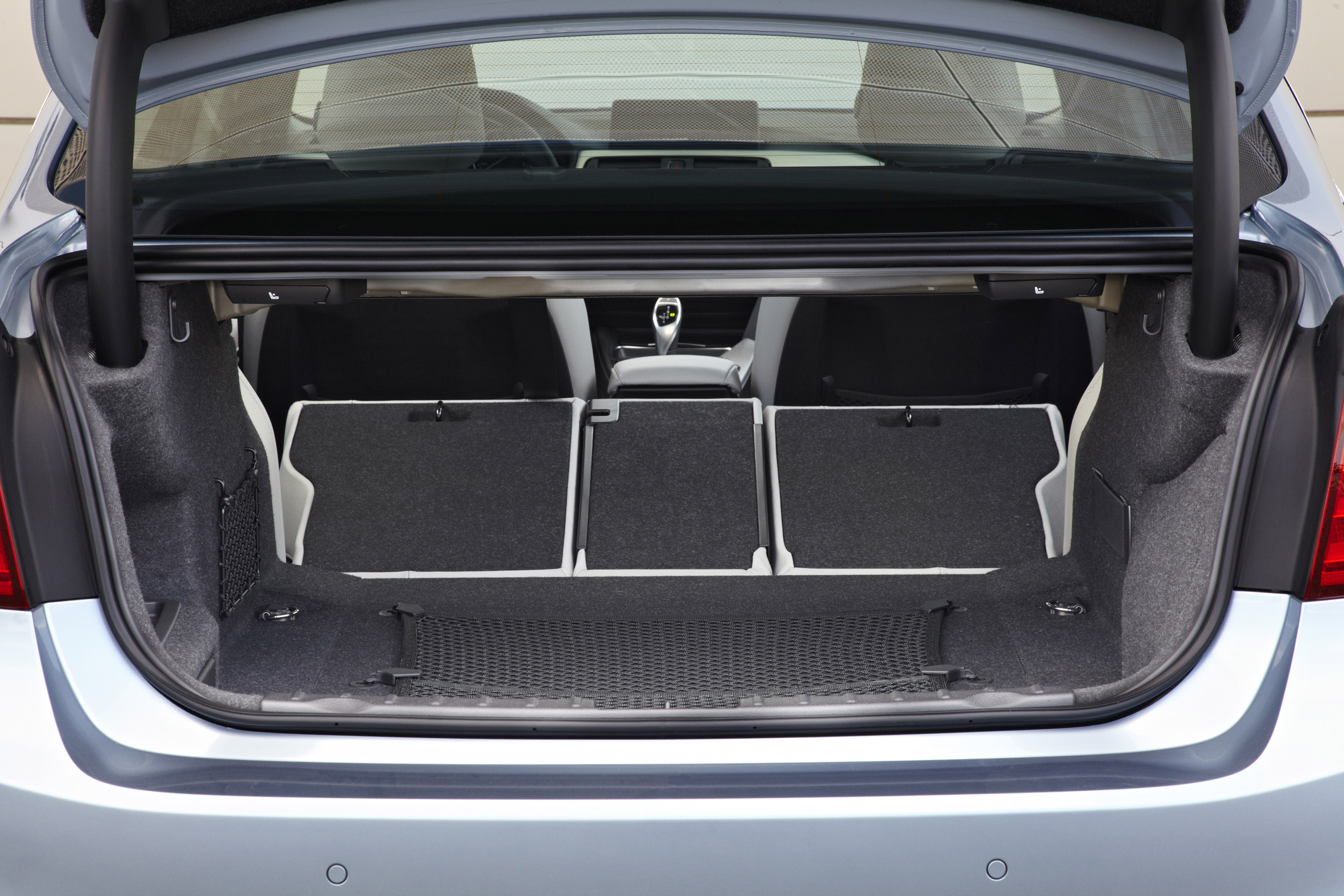 BMW ActiveHybrid 3 photo #36