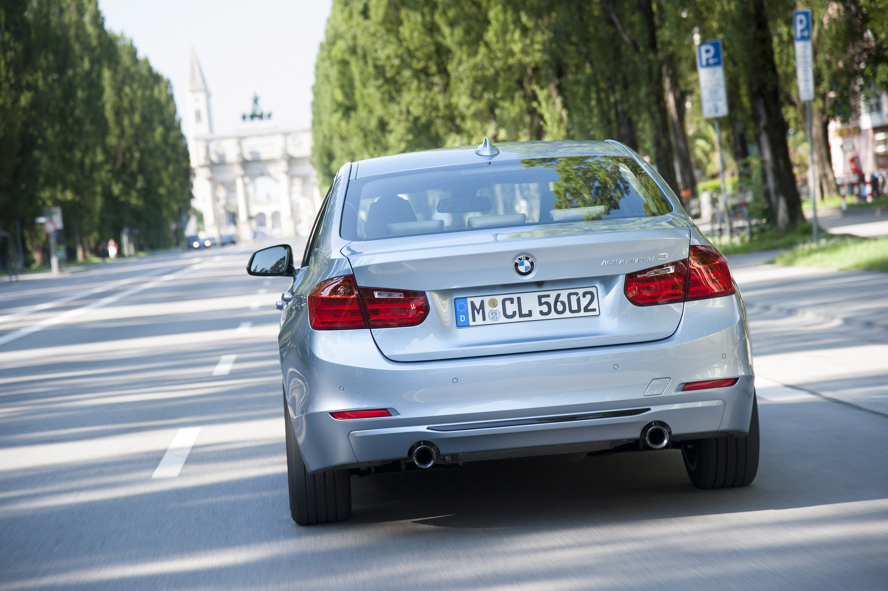 BMW ActiveHybrid 3 photo #44