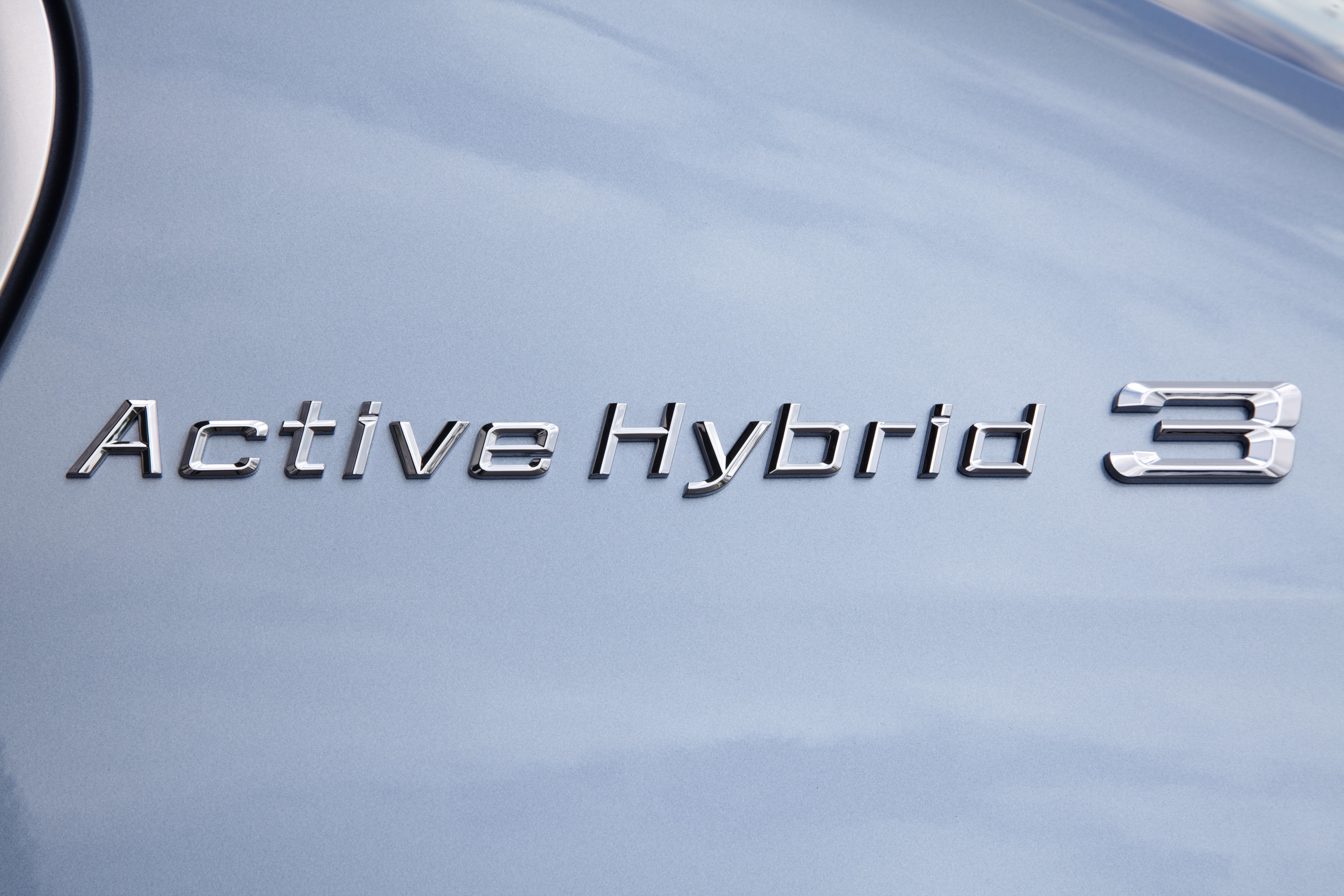 BMW ActiveHybrid 3 photo #54