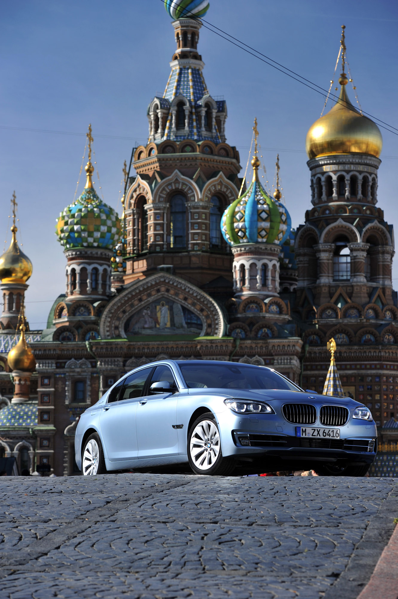 BMW ActiveHybrid 7 photo #8