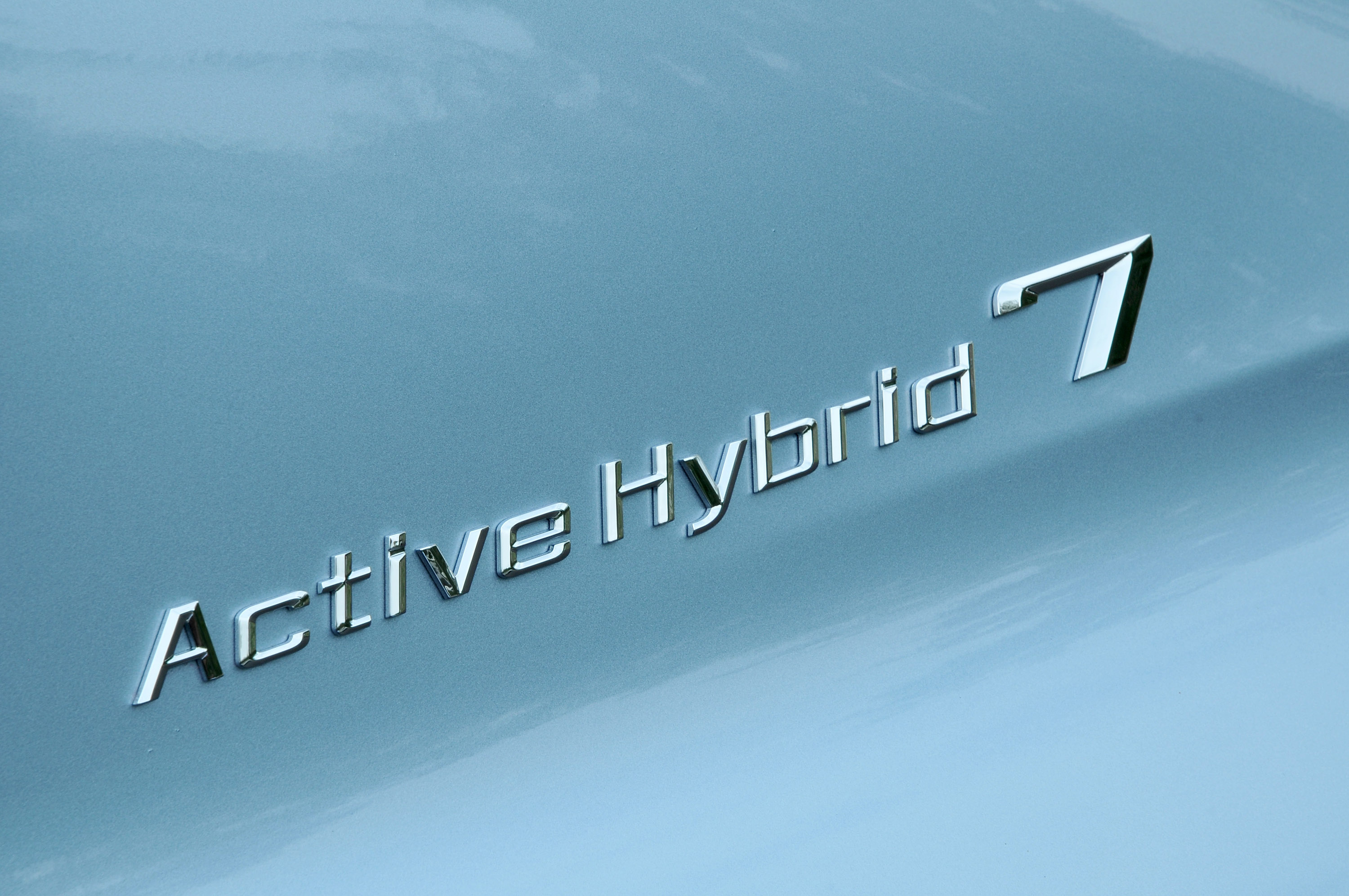 BMW ActiveHybrid 7 photo #34