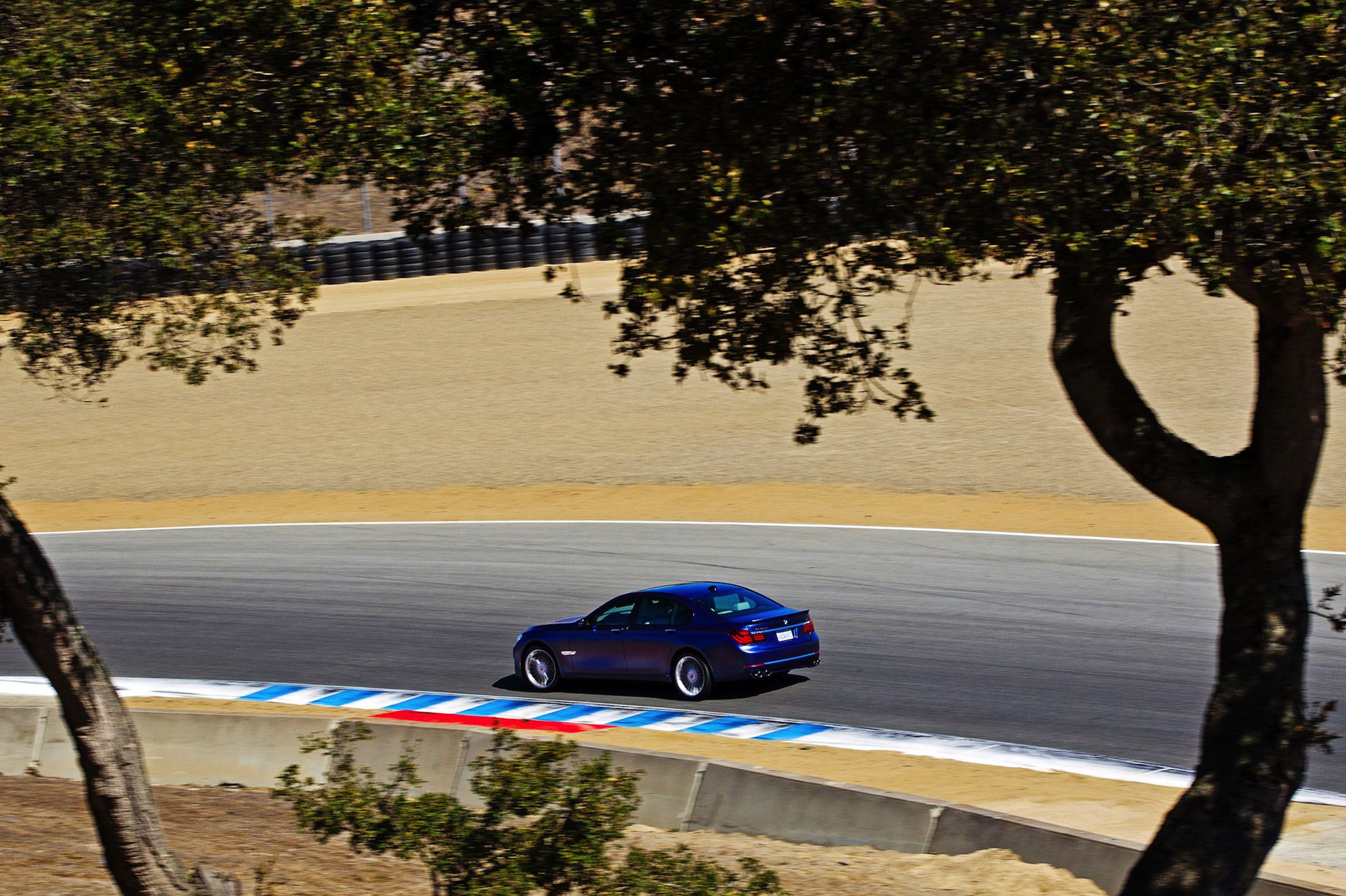 BMW Alpina B7 photo #16