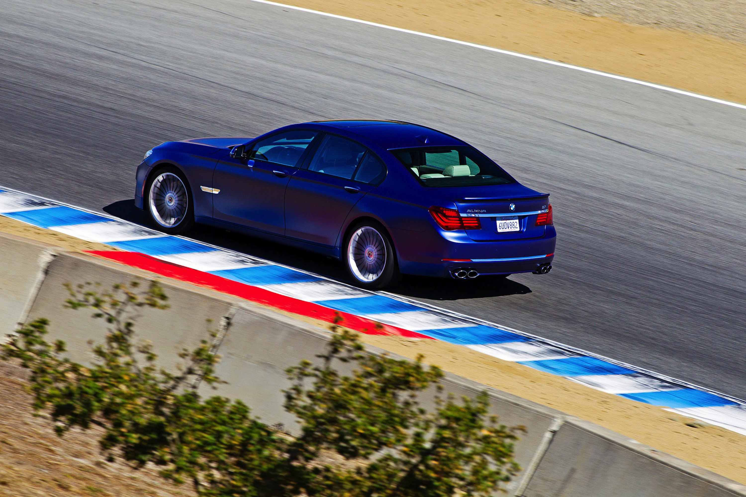 BMW Alpina B7 photo #42