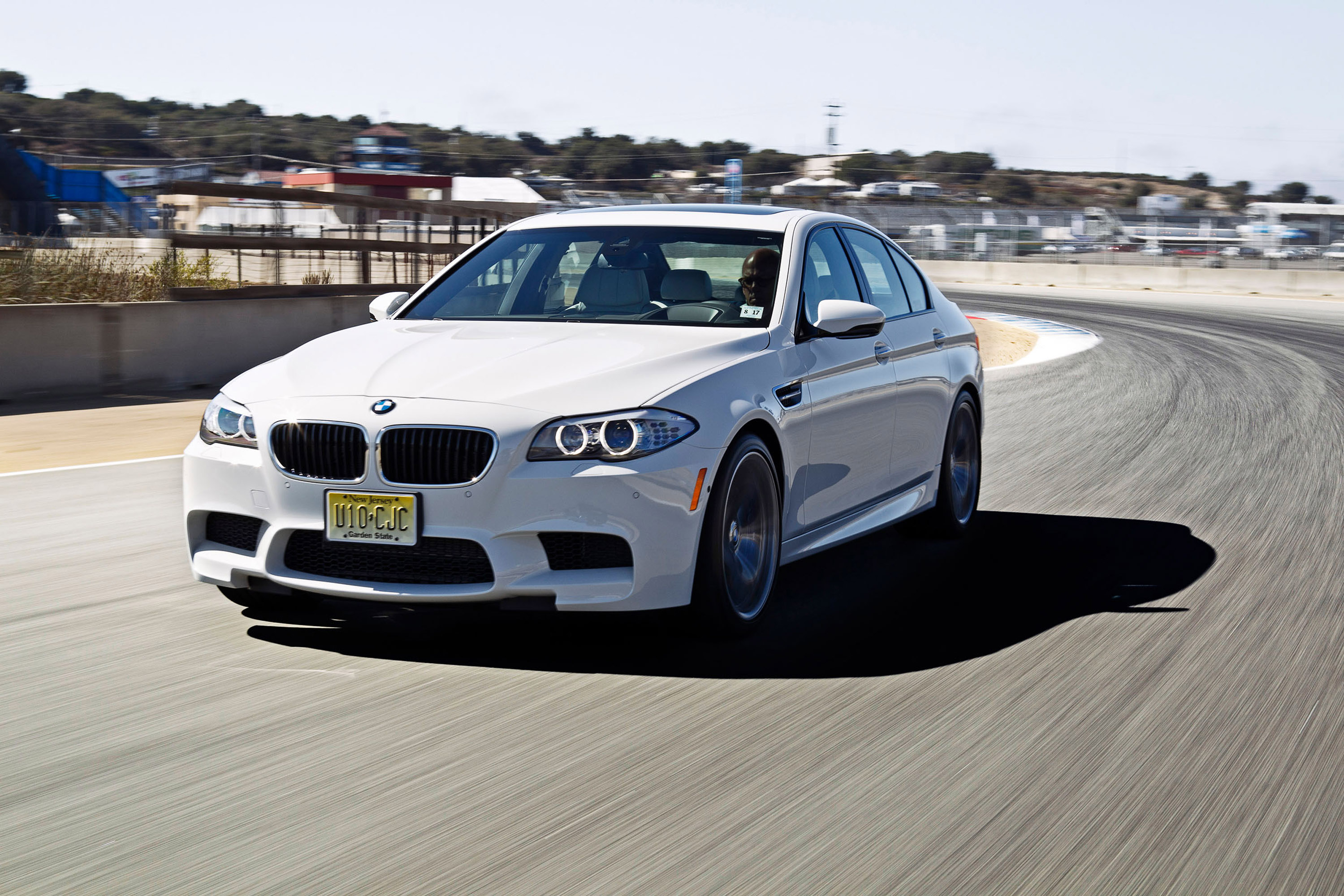 BMW M5 photo #20