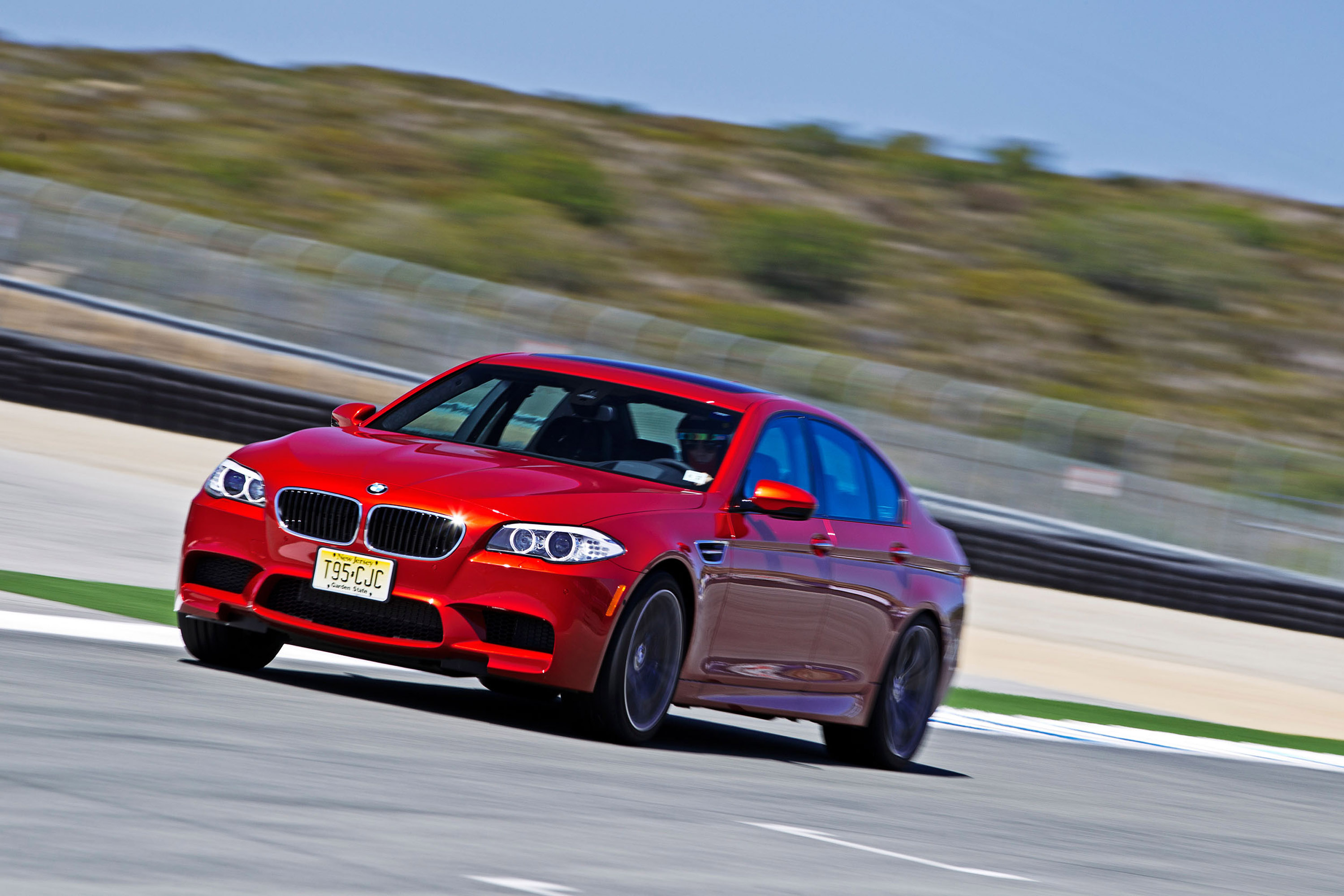 BMW M5 photo #29
