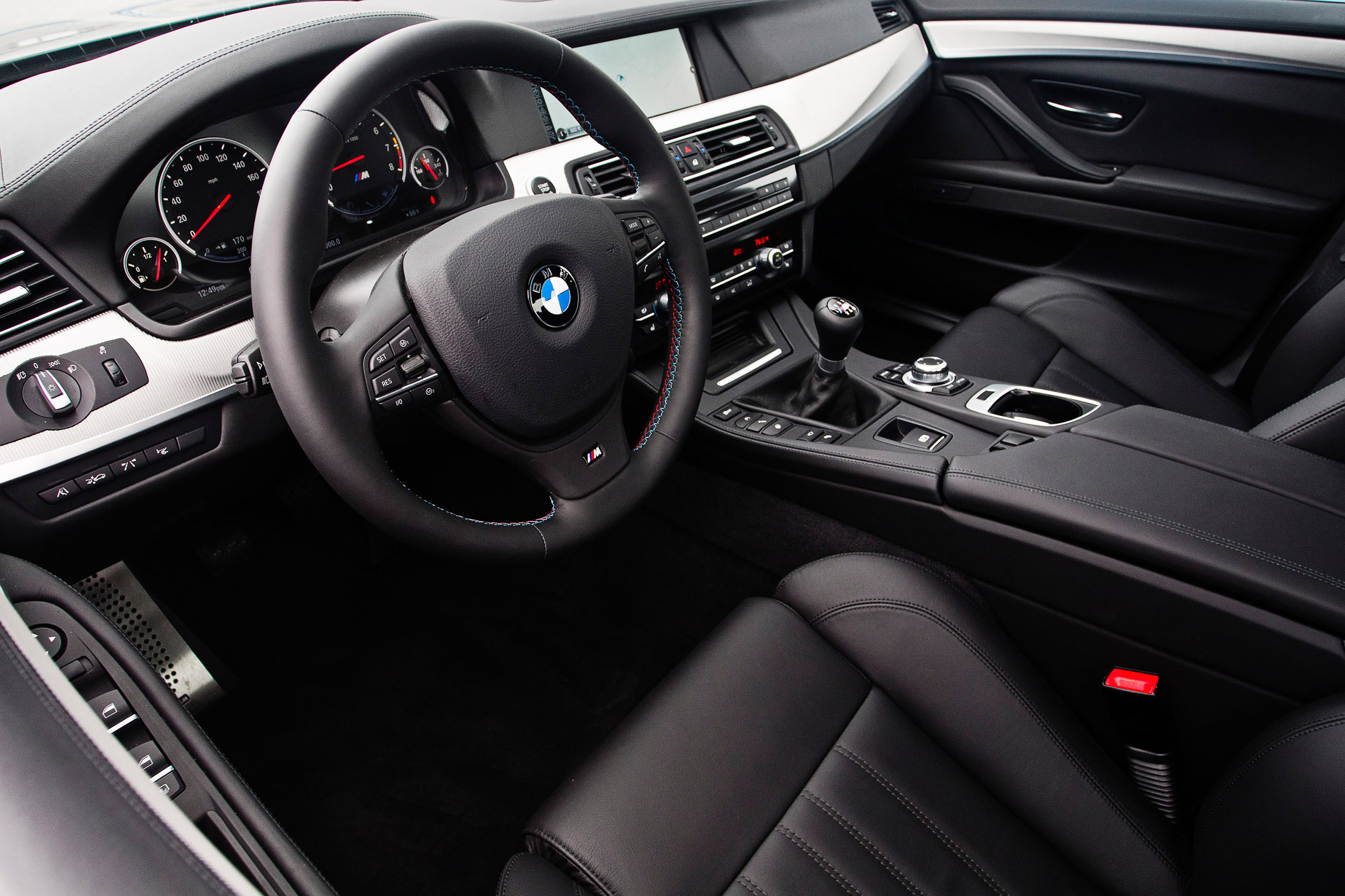BMW M5 photo #42