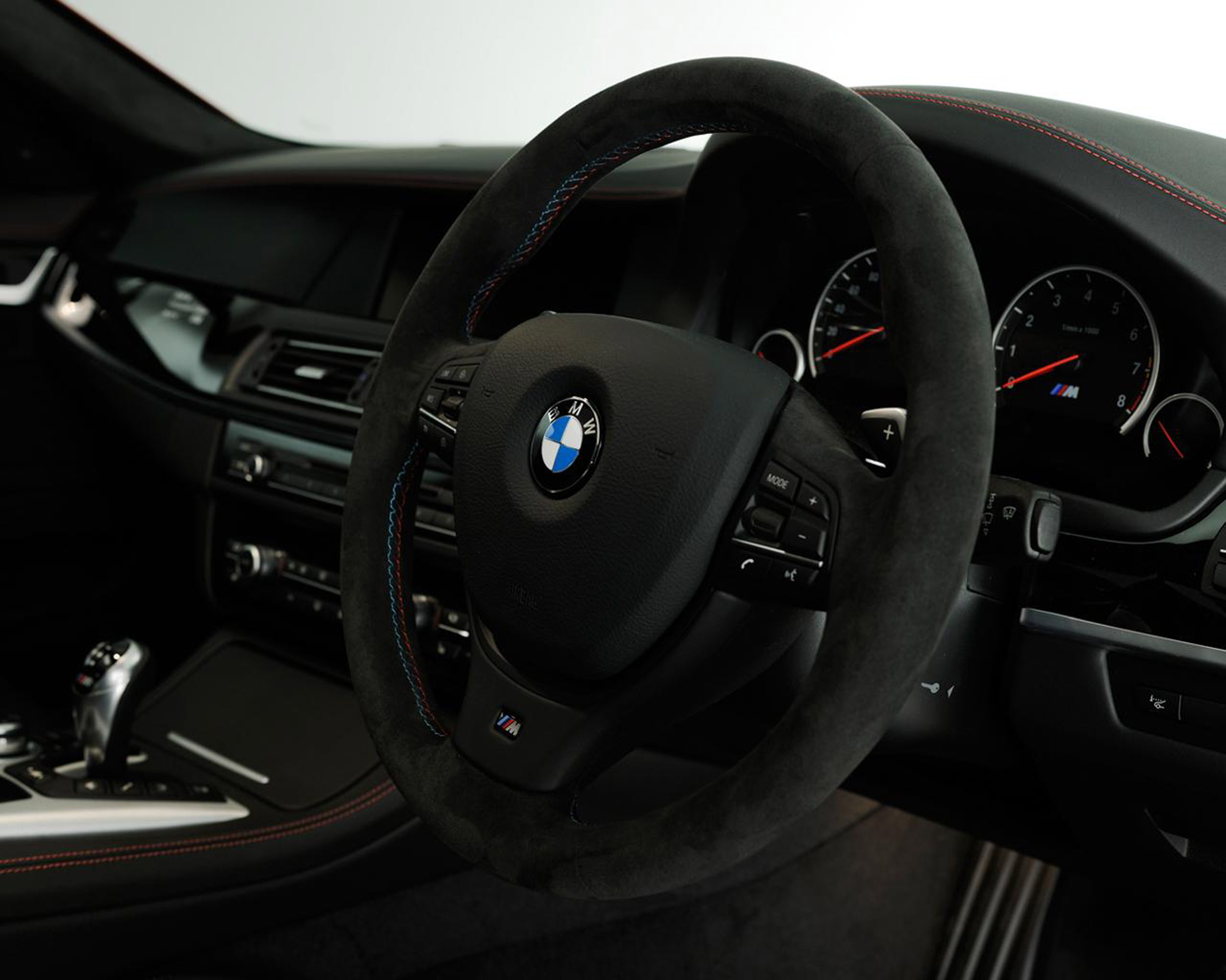 BMW M5 photo #43