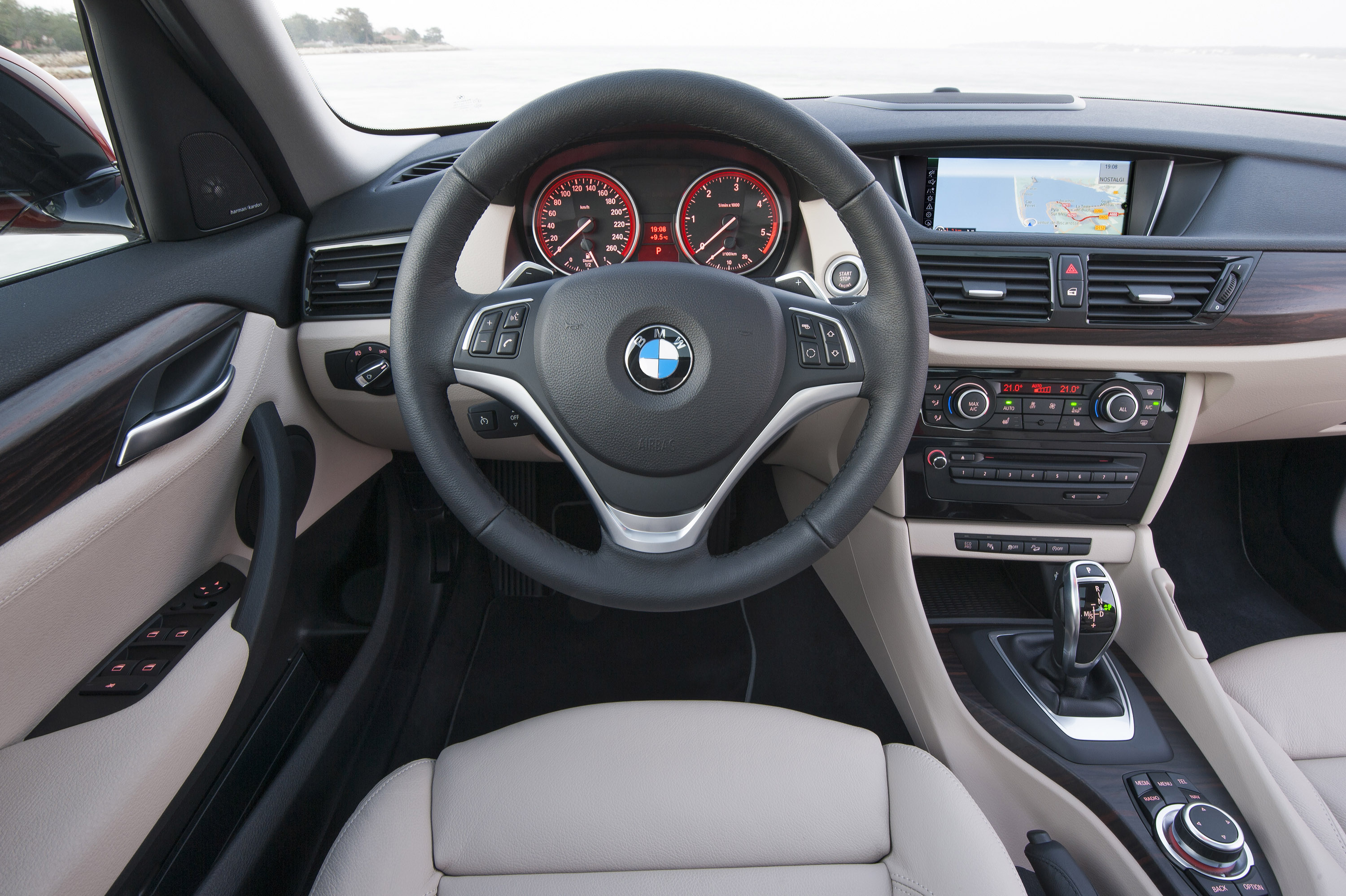 BMW X1 photo #82