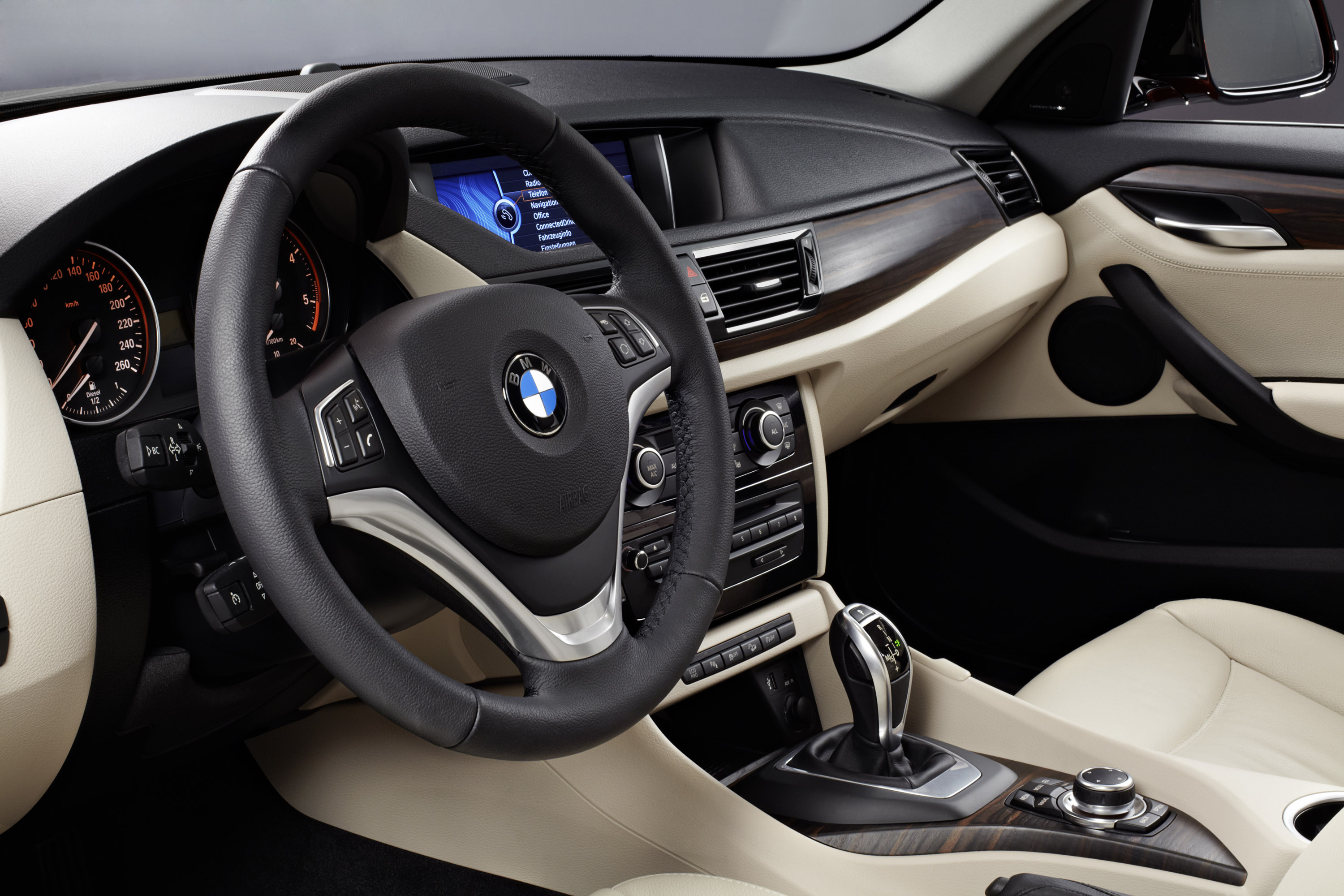 BMW X1 photo #83
