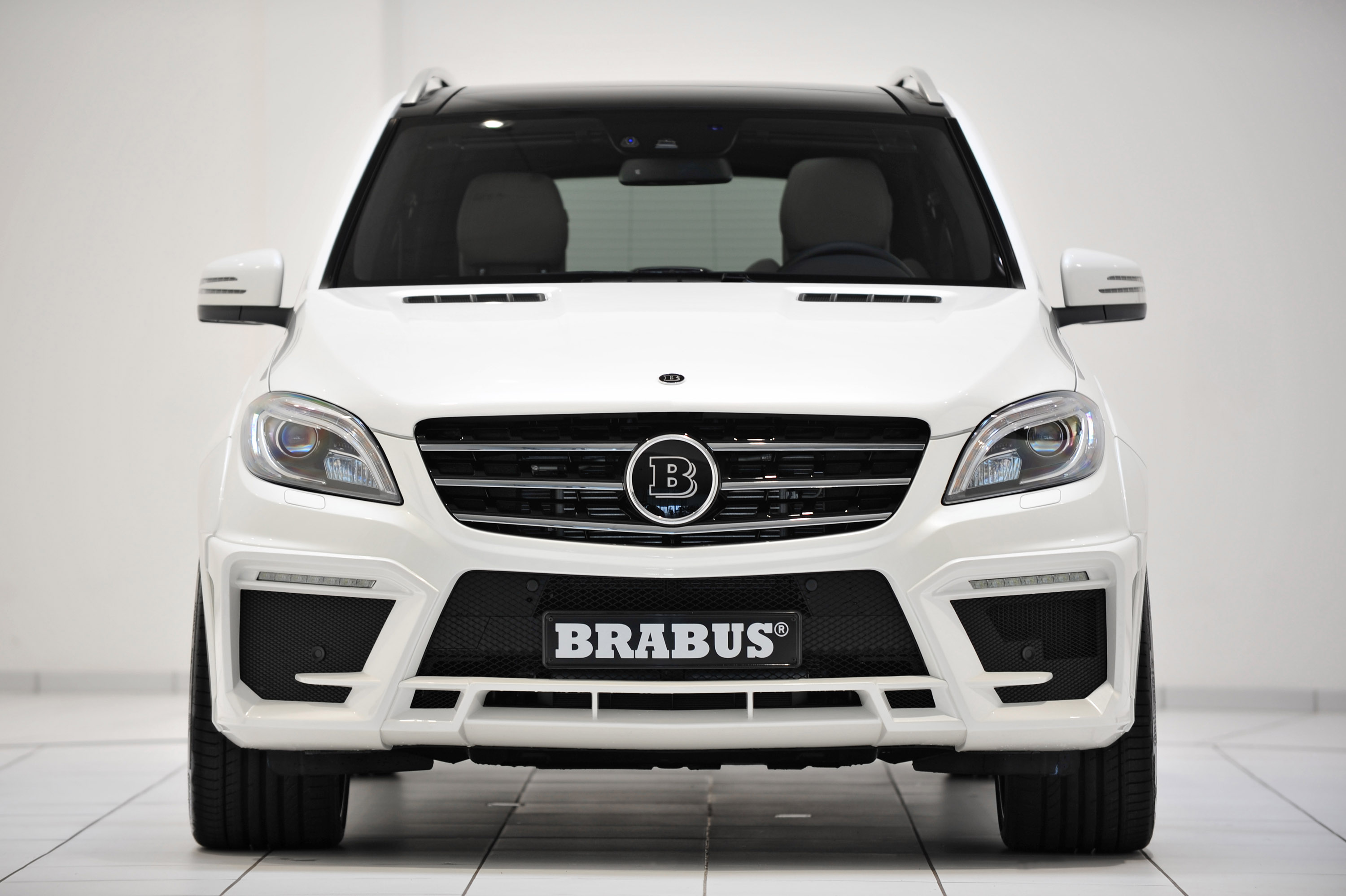 Brabus B63S-700 Widestar Mercedes-Benz ML 63 photo #1