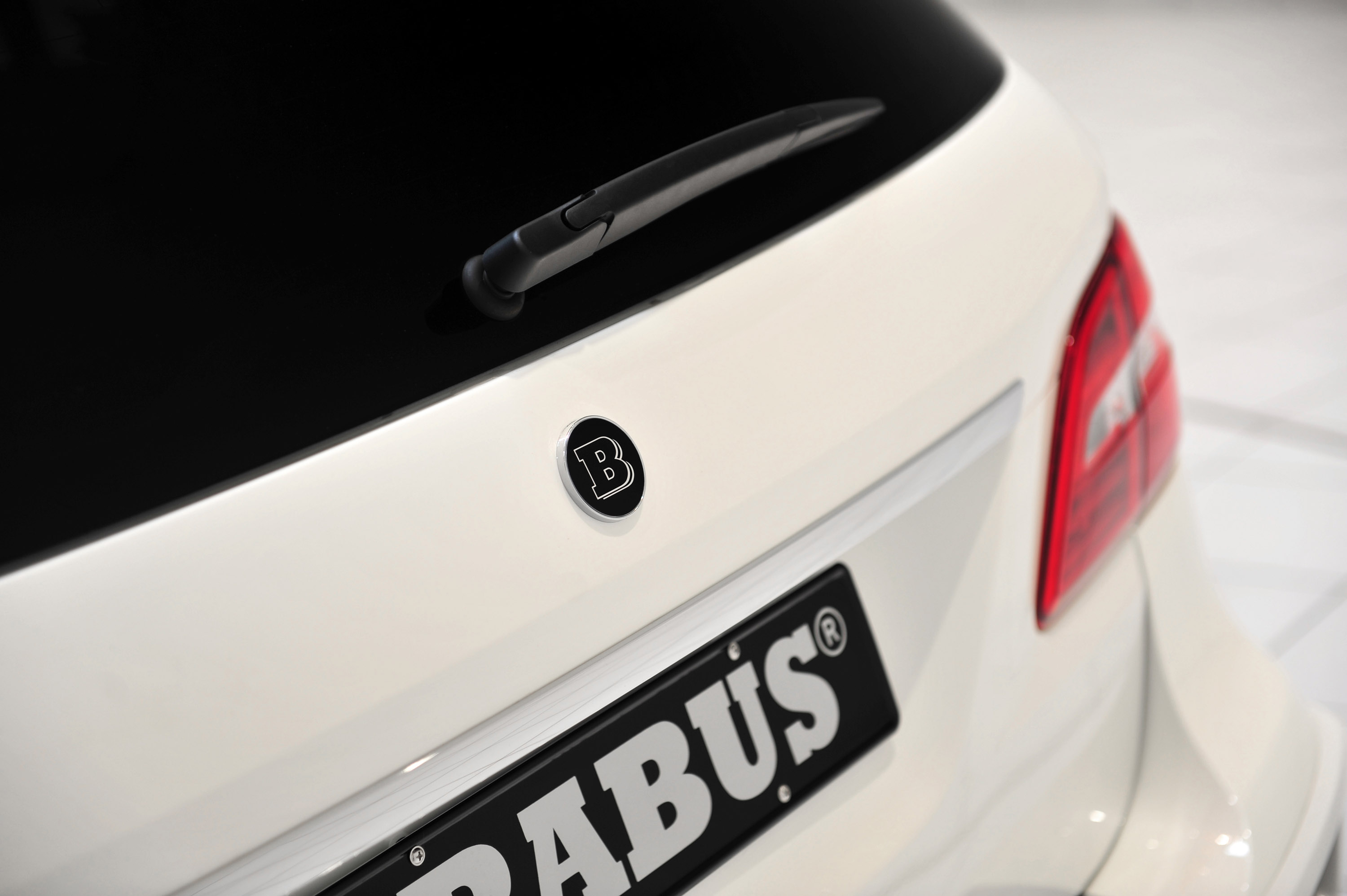 Brabus B63S-700 Widestar Mercedes-Benz ML 63 photo #17