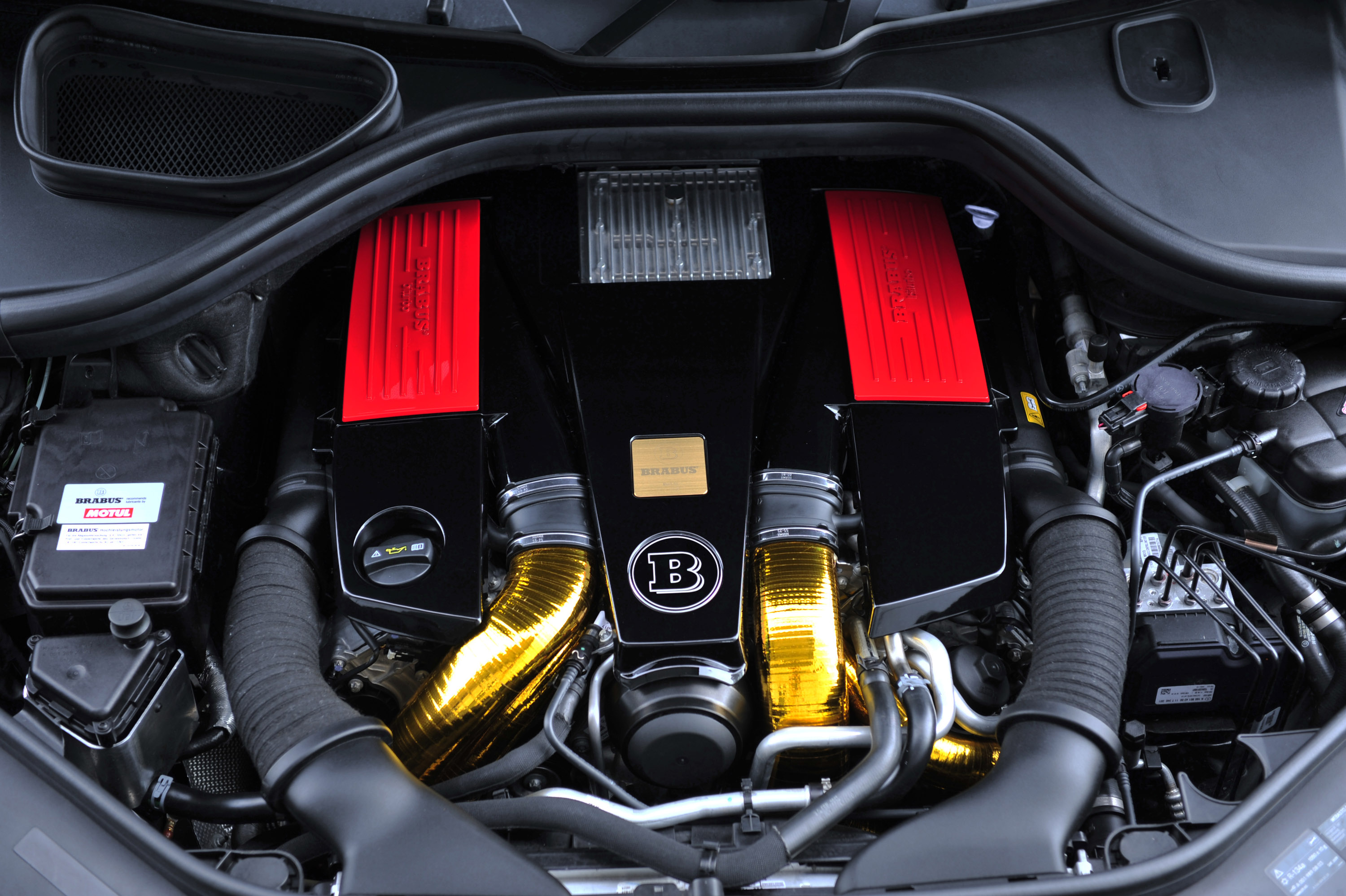 Brabus B63S-700 Widestar Mercedes-Benz ML 63 photo #20