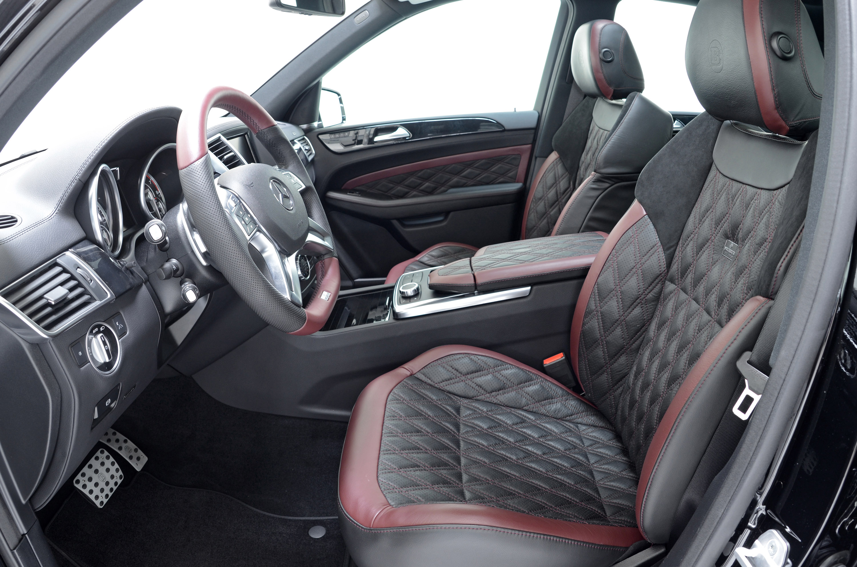 Brabus B63S-700 Widestar Mercedes-Benz ML 63 photo #21